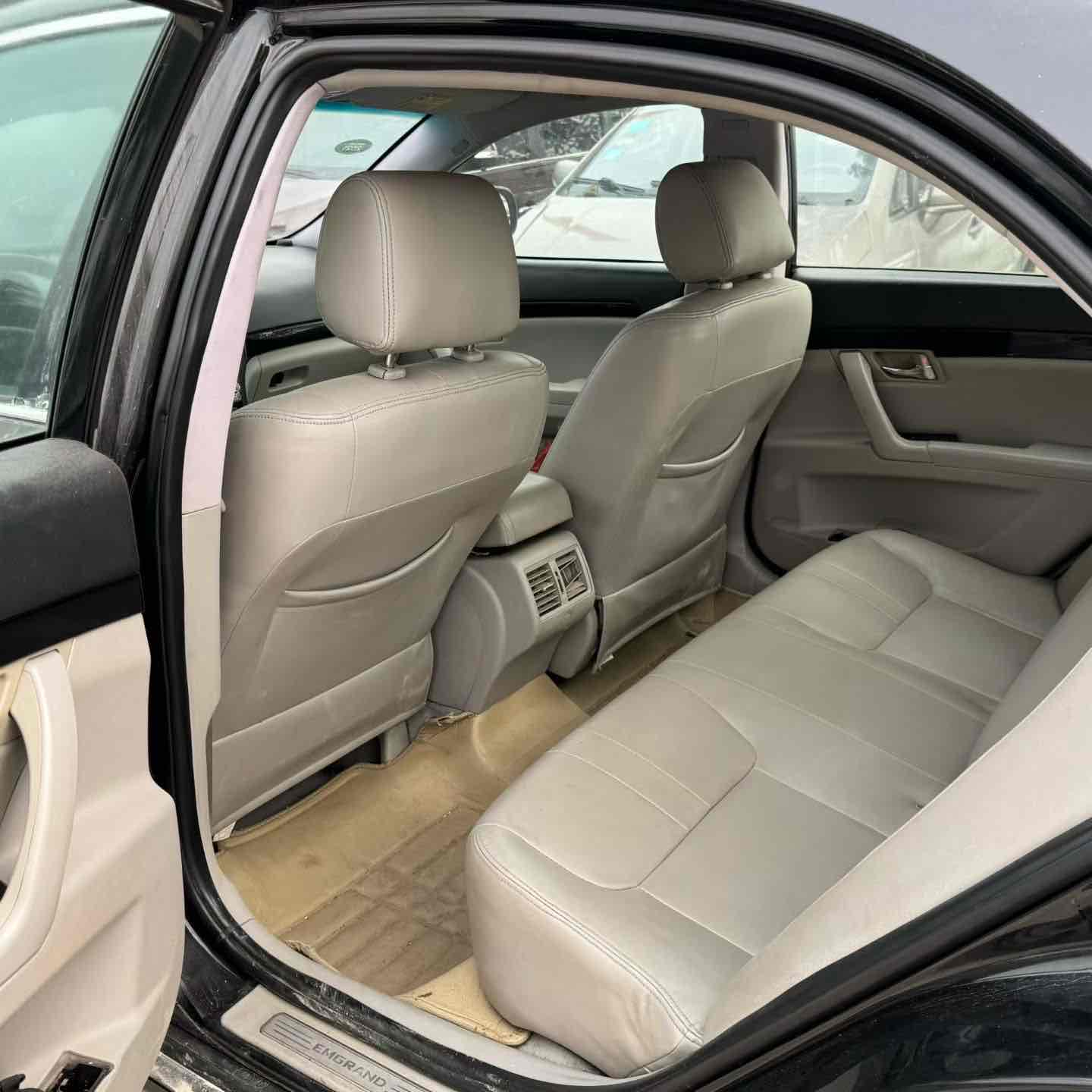 GEELY EC8 2014 car image #6