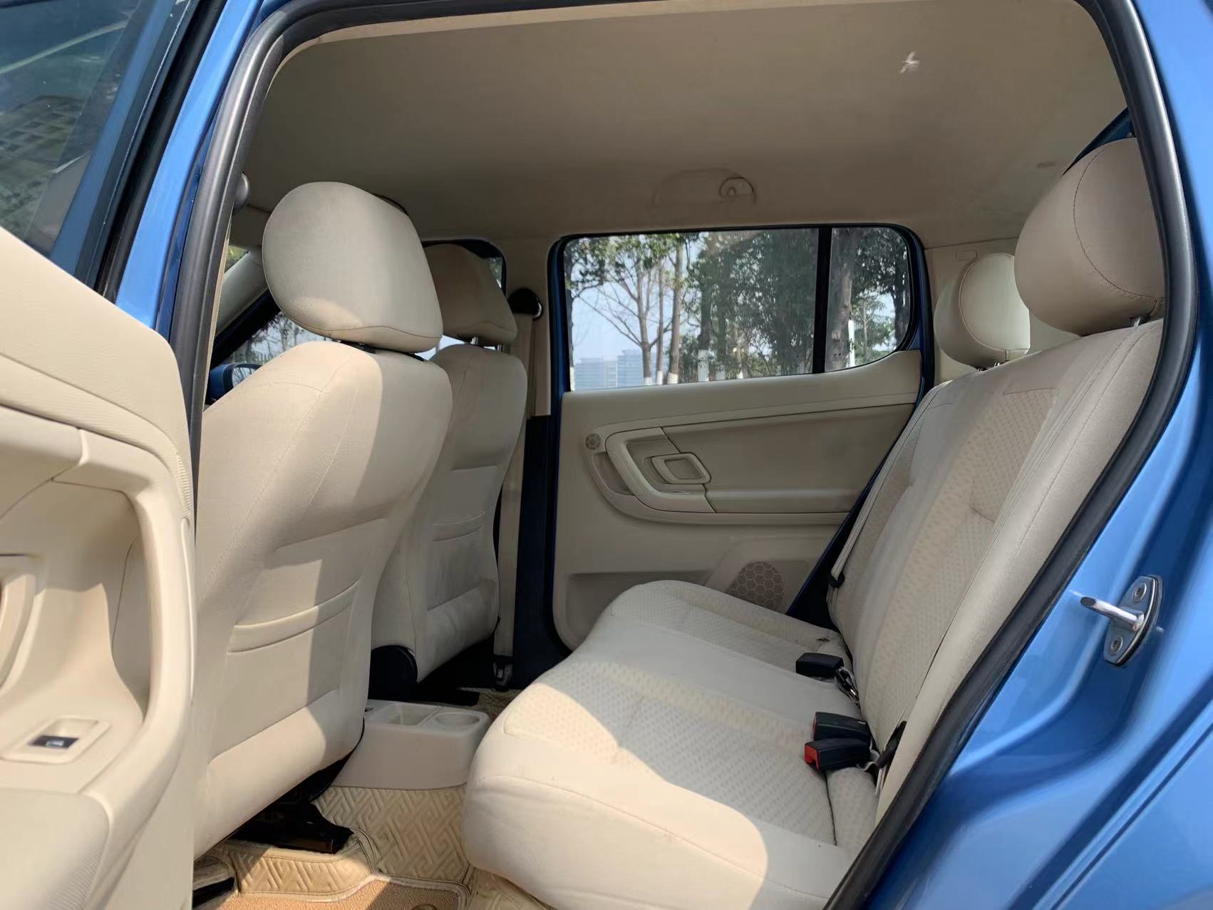 Skoda Fabia 2014 image de voiture #6