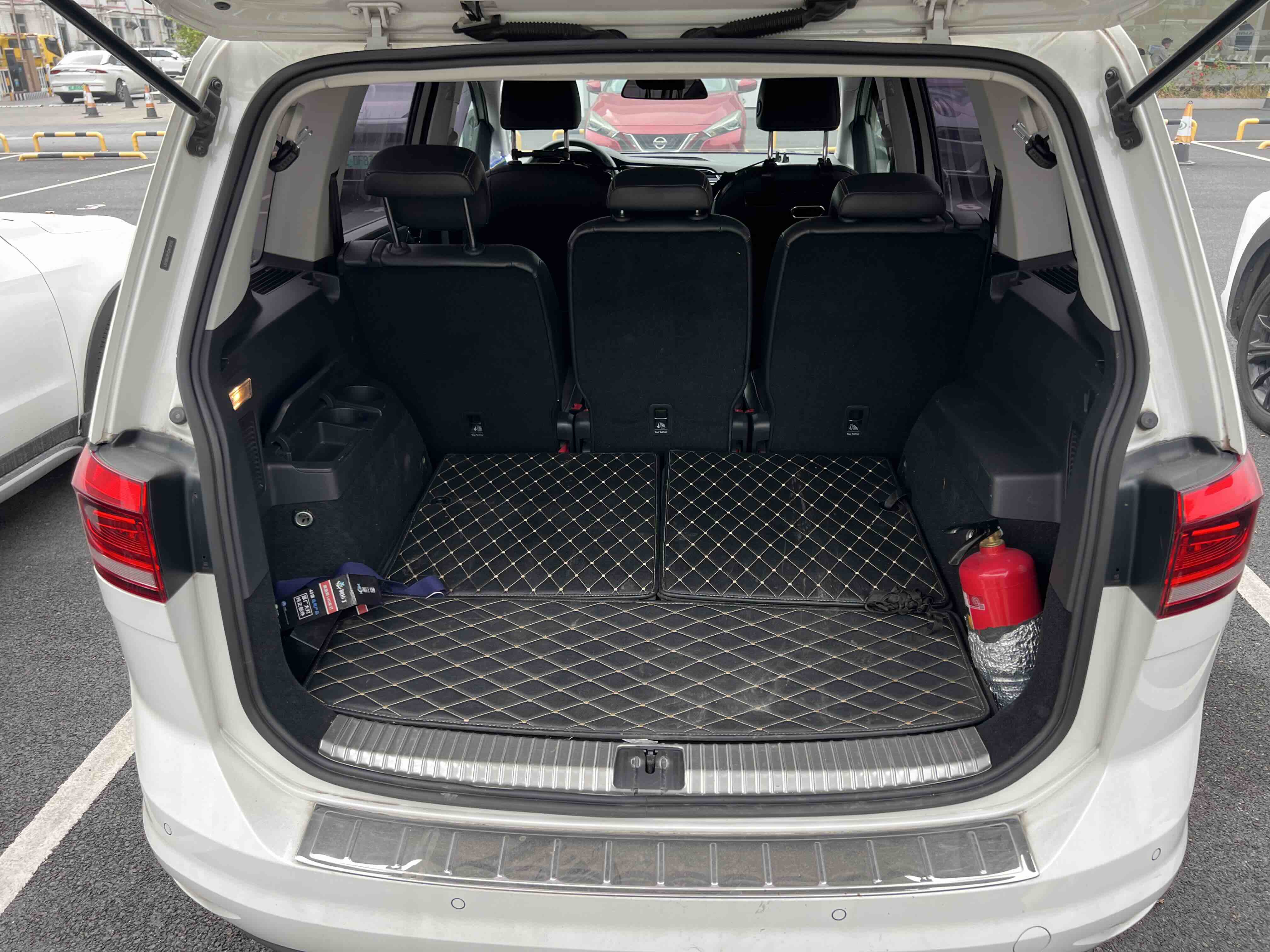 Volkswagen Touran 2017 #6 Volkswagen Touran 2017 immagine di auto #6