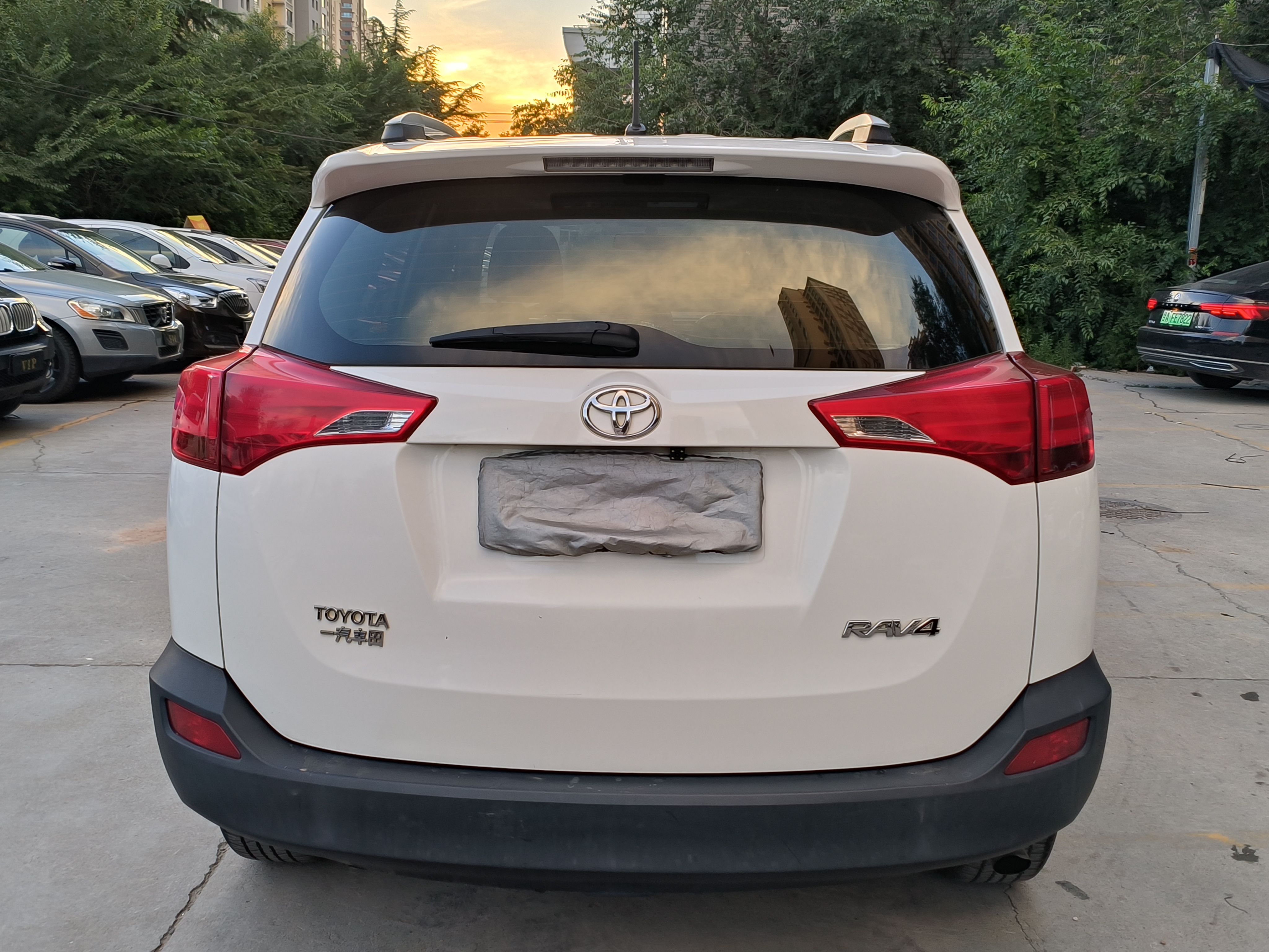 Toyota RAV4 2014 #6 Toyota RAV4 2014 car image #6