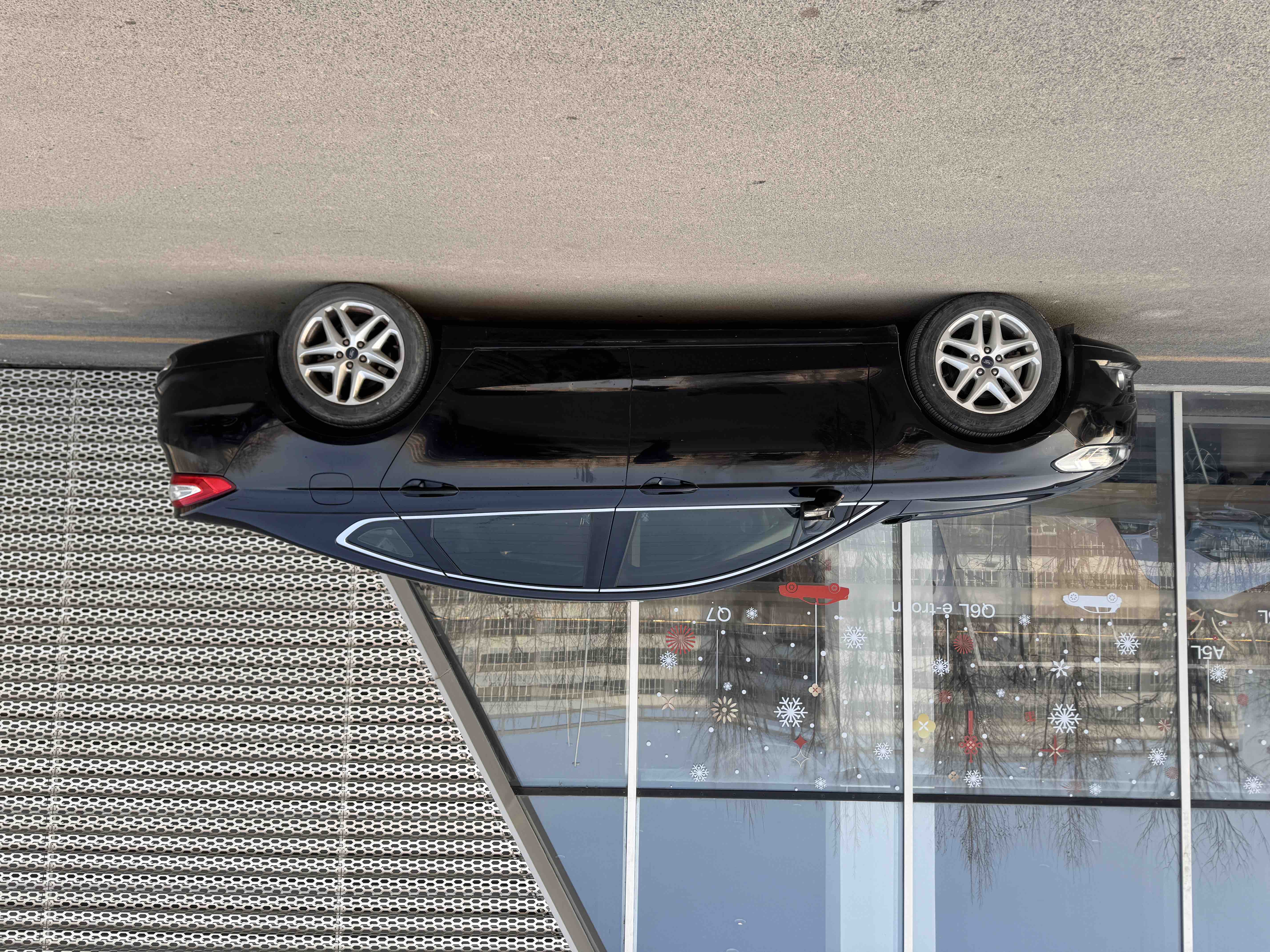 Ford Mondeo 2016 car image #6