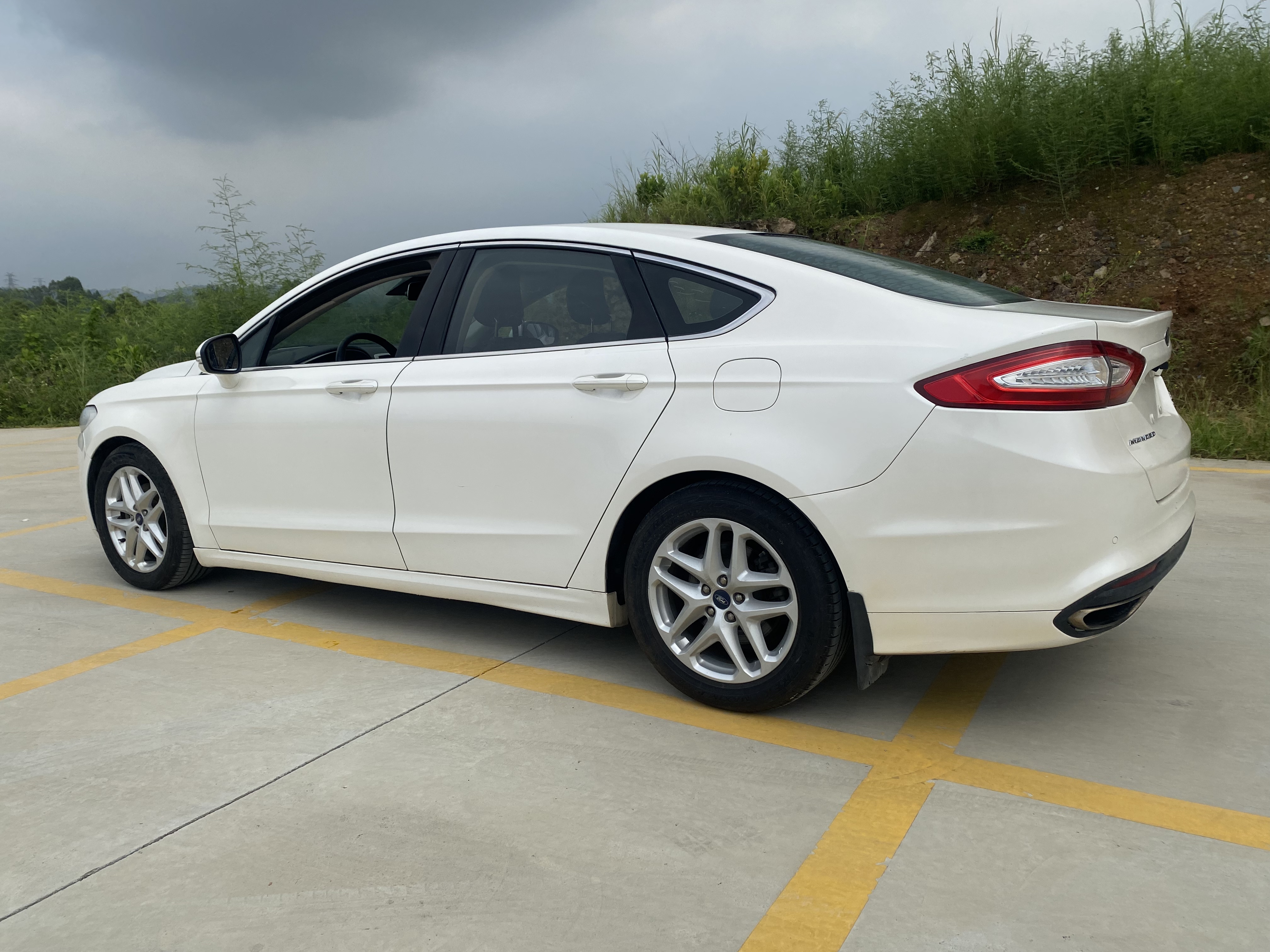 Ford Mondeo 2016 صورة سيارة #6