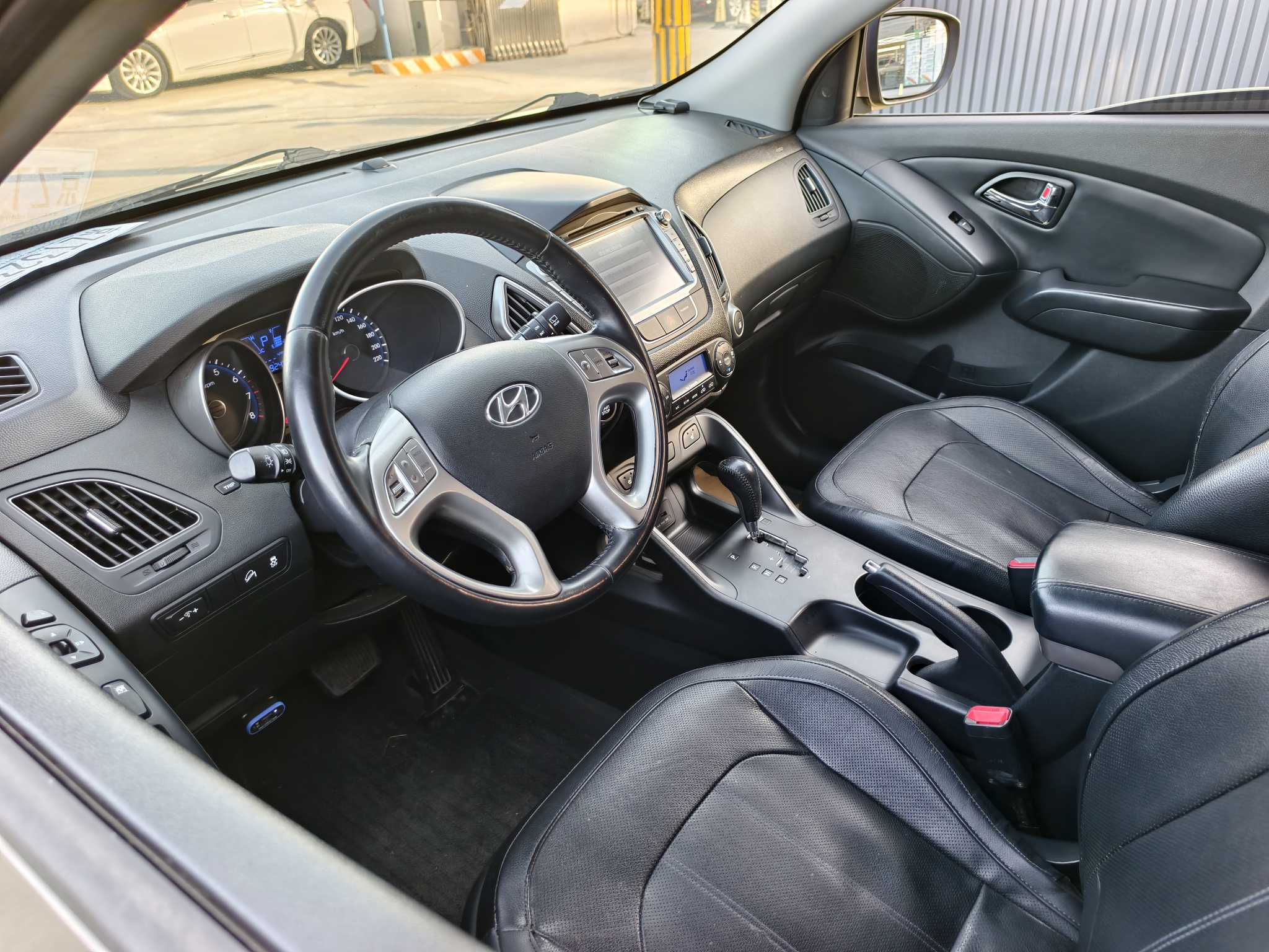 Hyundai ix35 2014 #6 Hyundai ix35 2014 car image #6