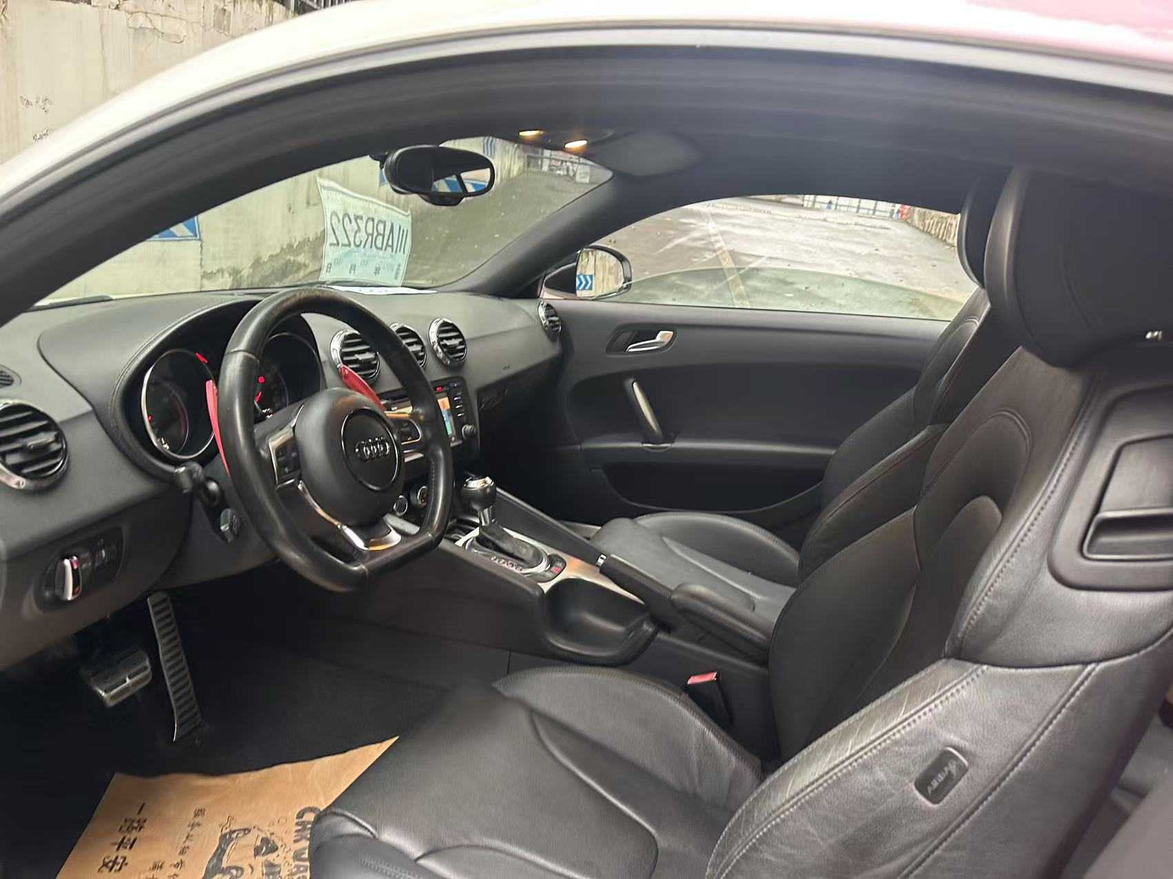 Audi TT 2012 #6 Audi TT 2012 car image #6