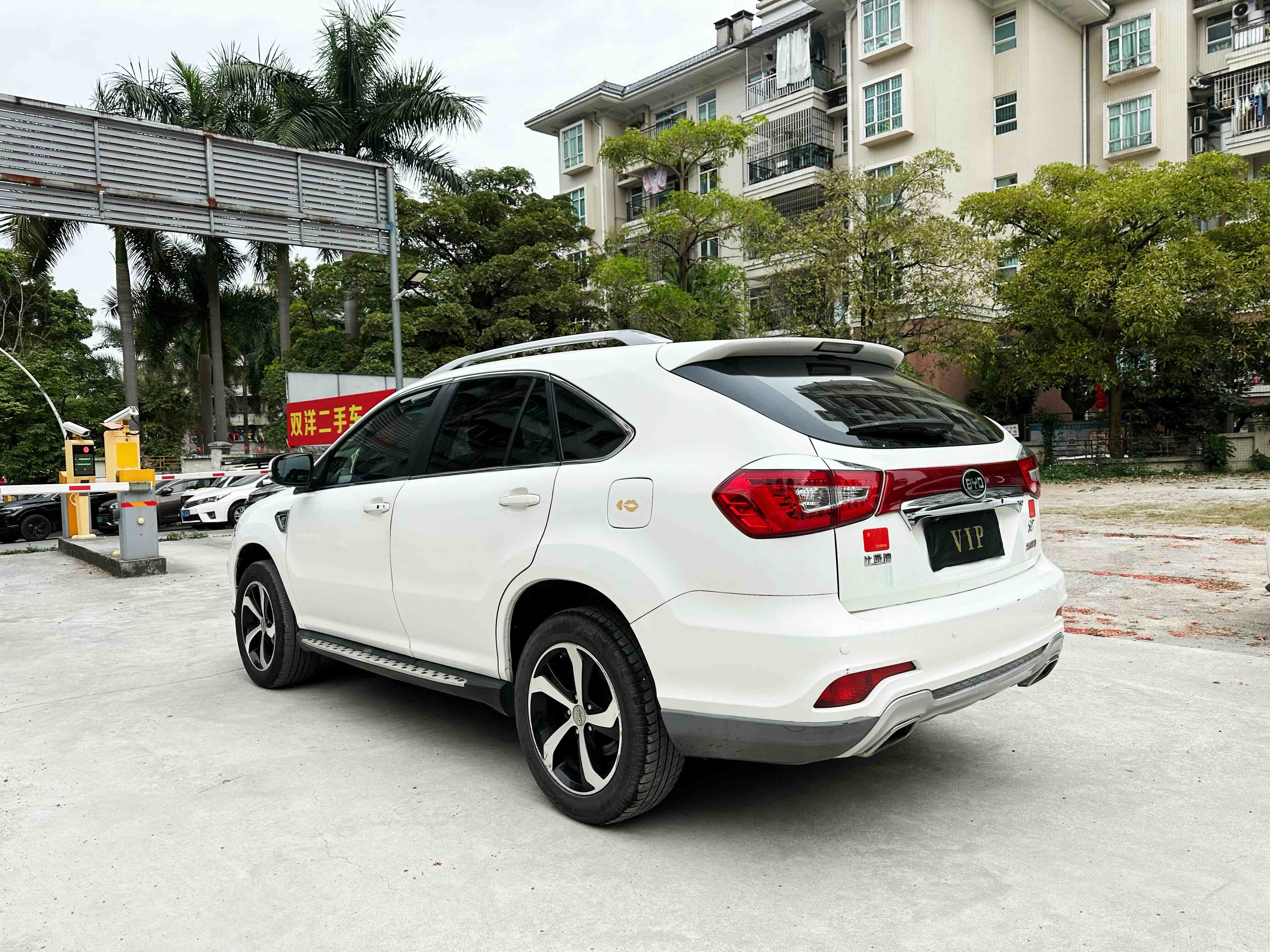 BYD S7 2015 #6 BYD S7 2015 car image #6