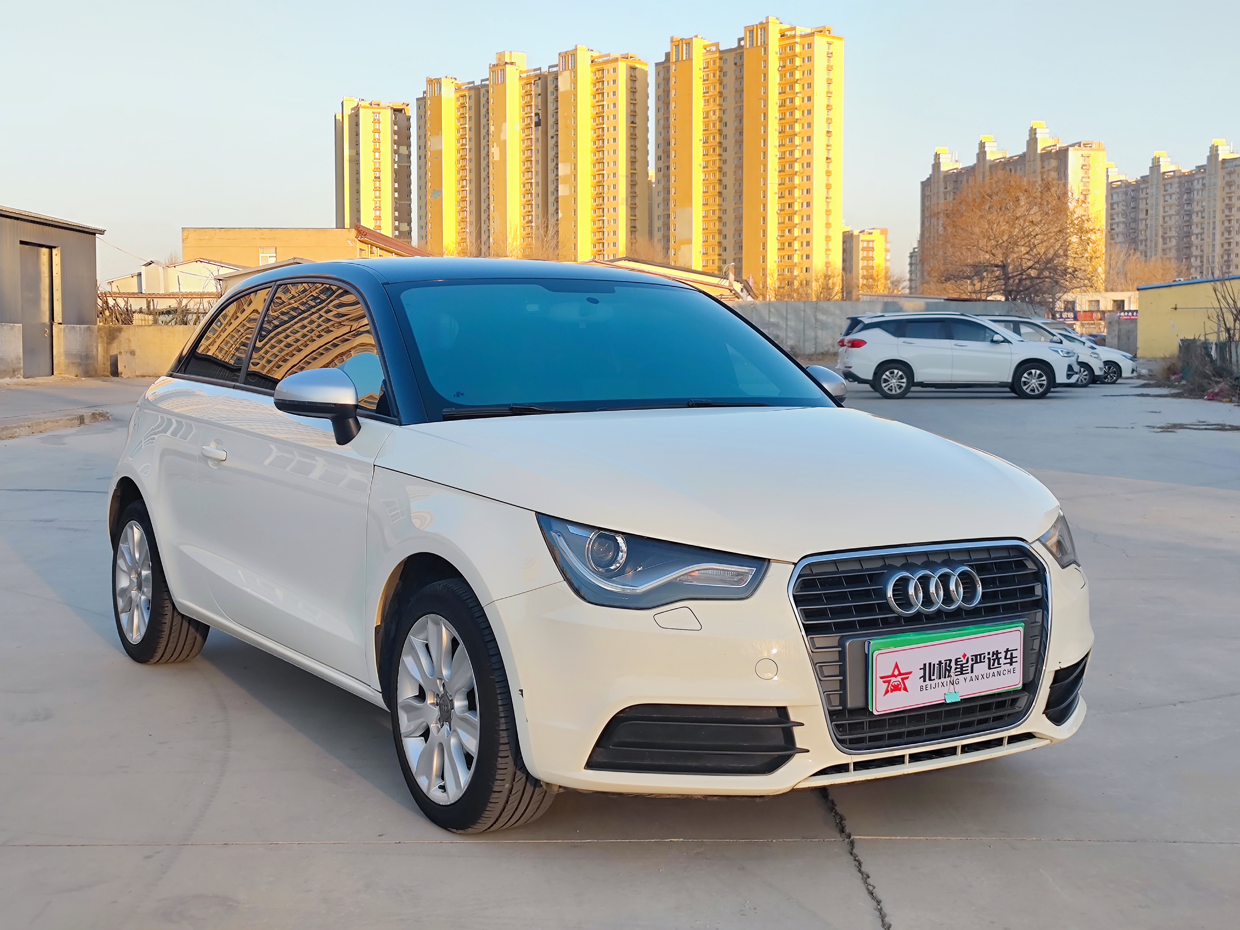 Audi A1 2014 car image #6
