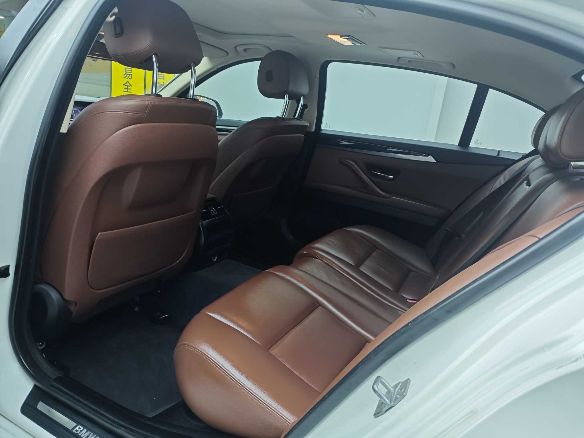 BMW 5 Series 2016 car image #6