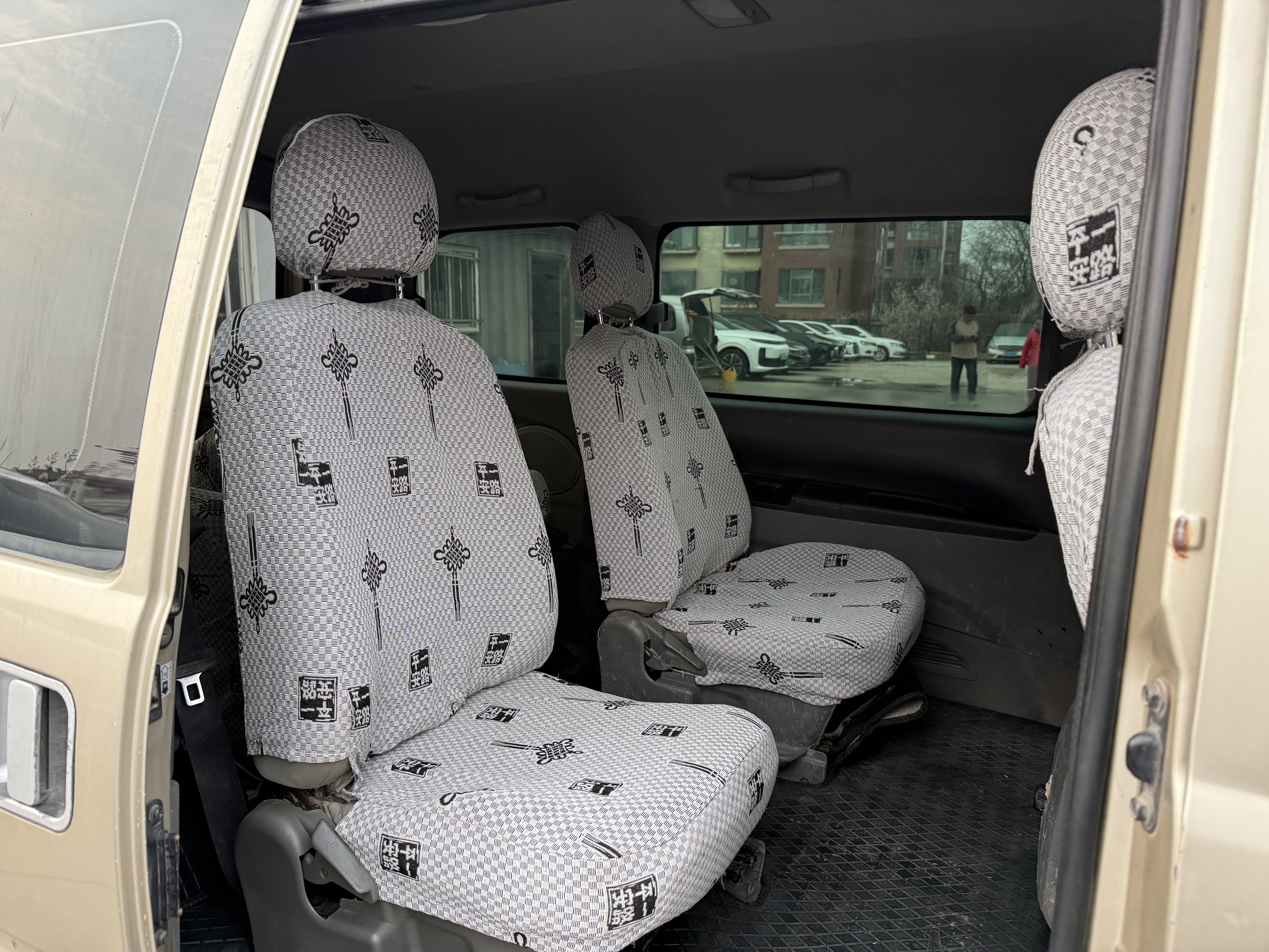 Forthing Lingzhi 2014 изображение автомобиля #6