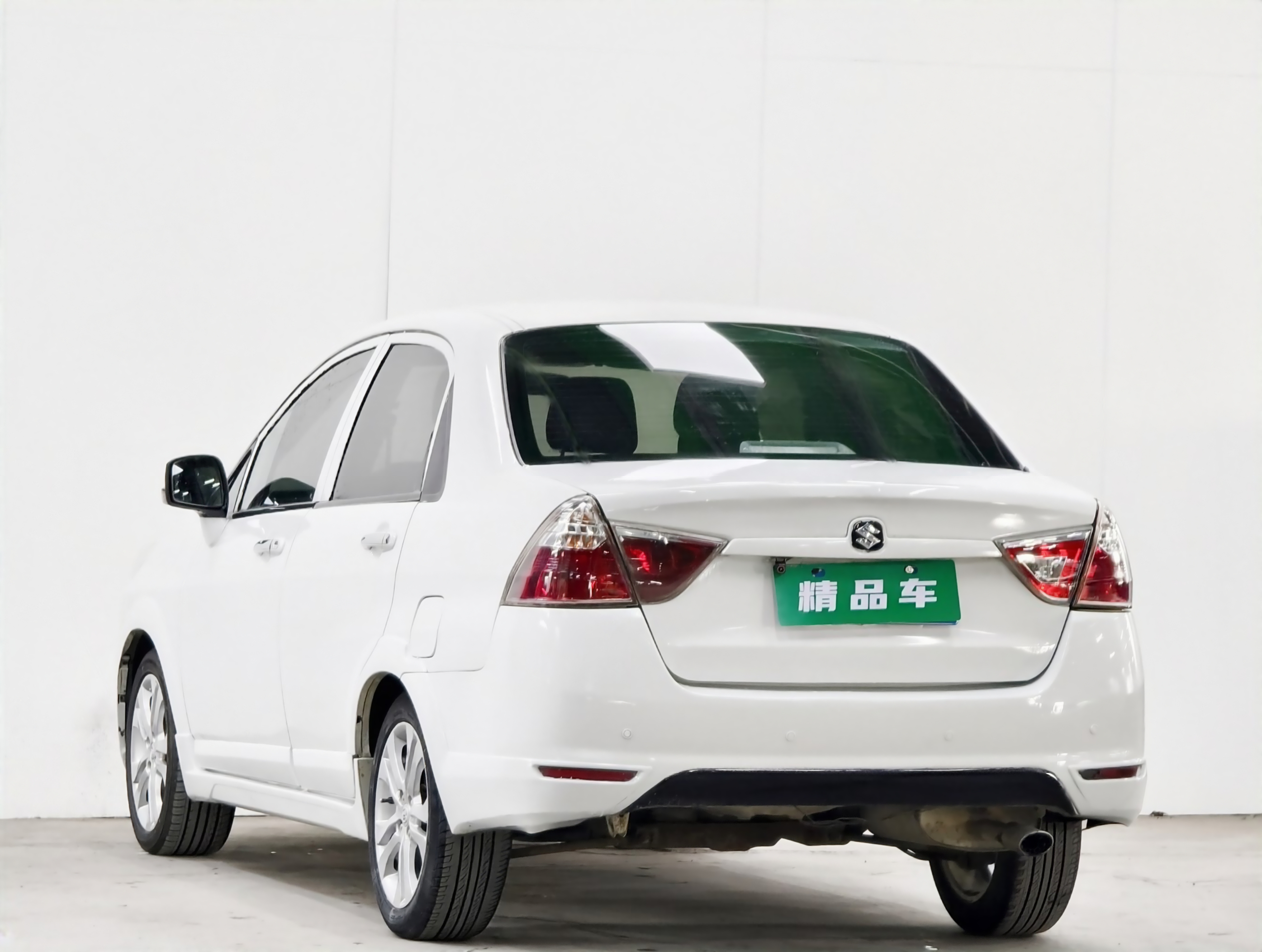 Suzuki Liana A6 2014 image de voiture #6