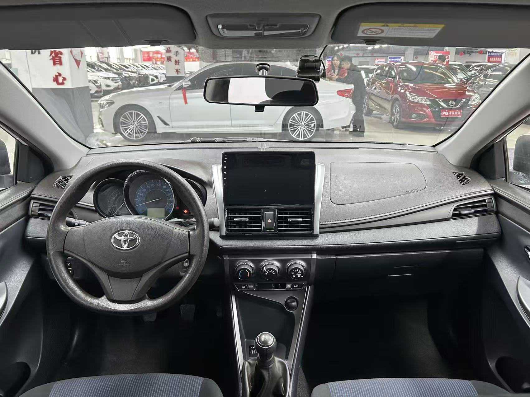 Yaris L Zhixuan 2015 #6 Yaris L Zhixuan 2015 immagine di auto #6