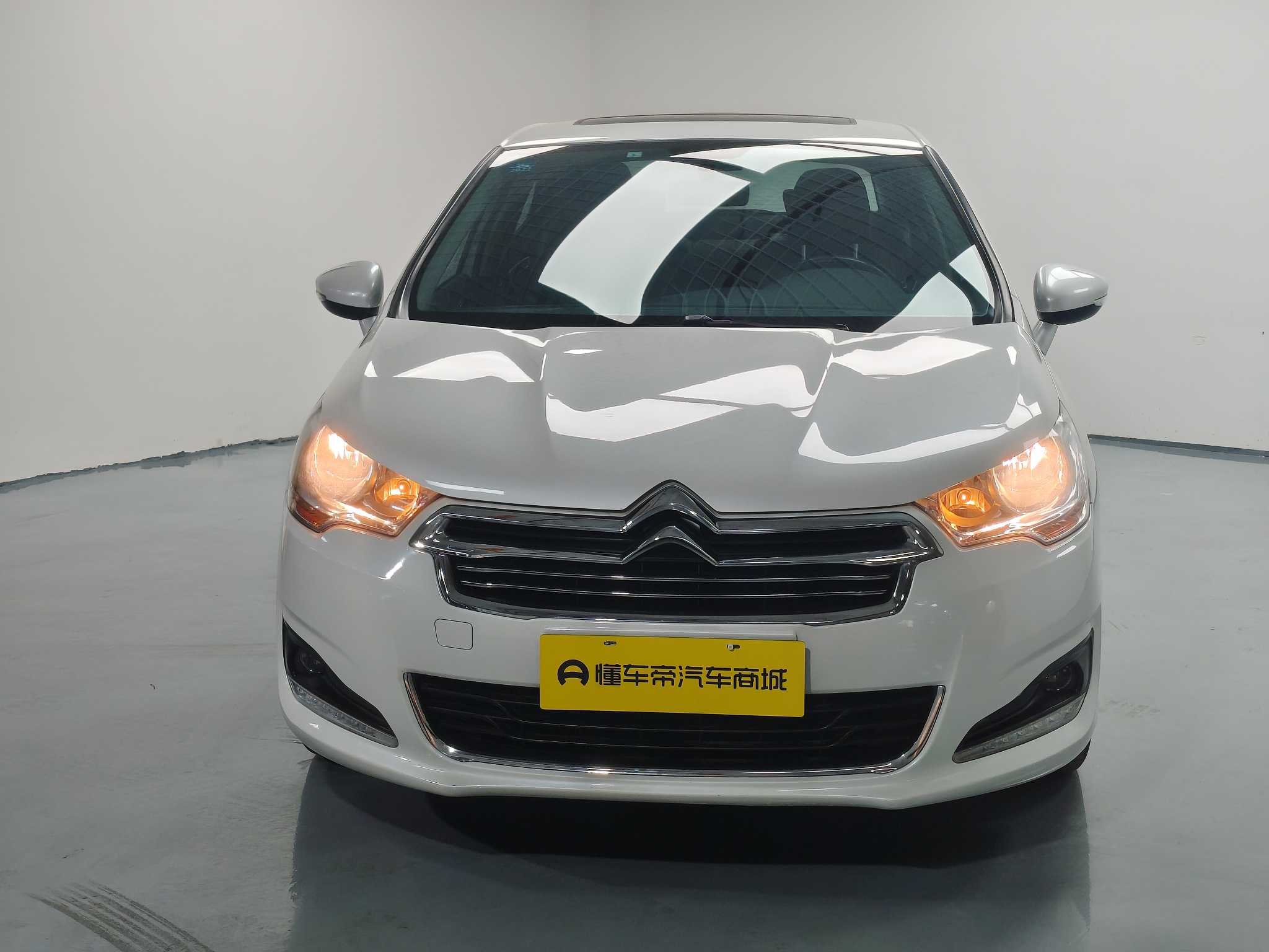 Citroen C4L 2014 car image #6
