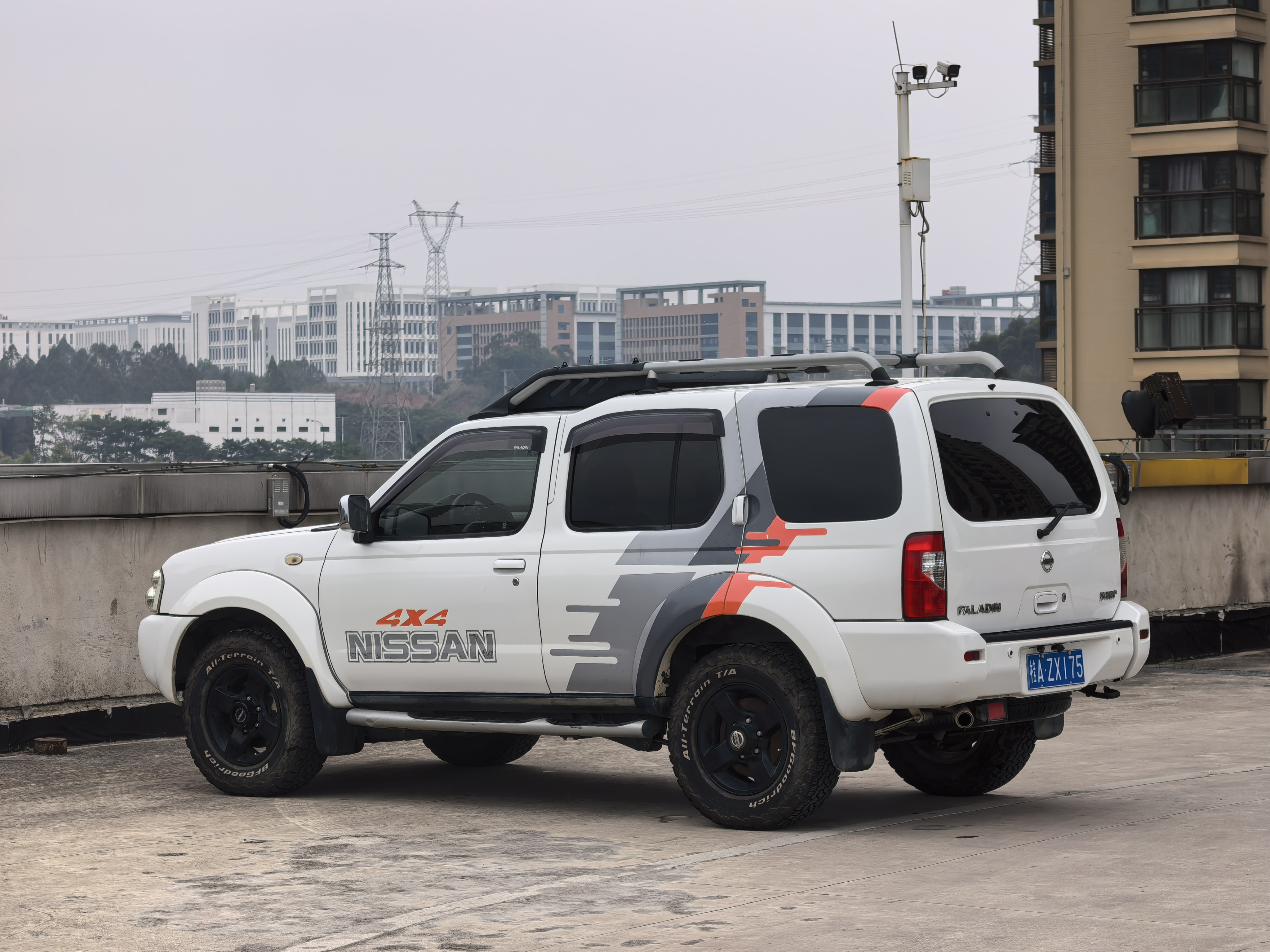 日产 日产帕拉丁 2013 汽车图片 #6