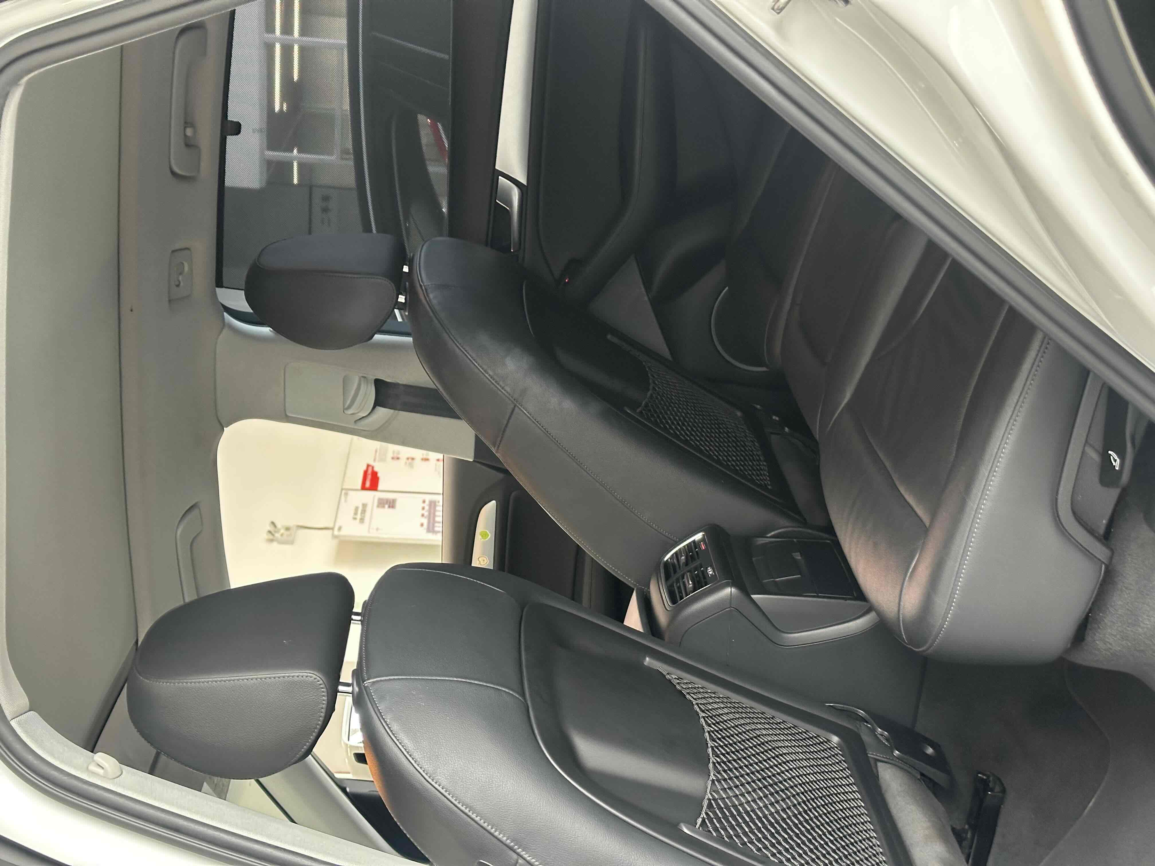 Audi Q5 (Imported) 2016 car image #6