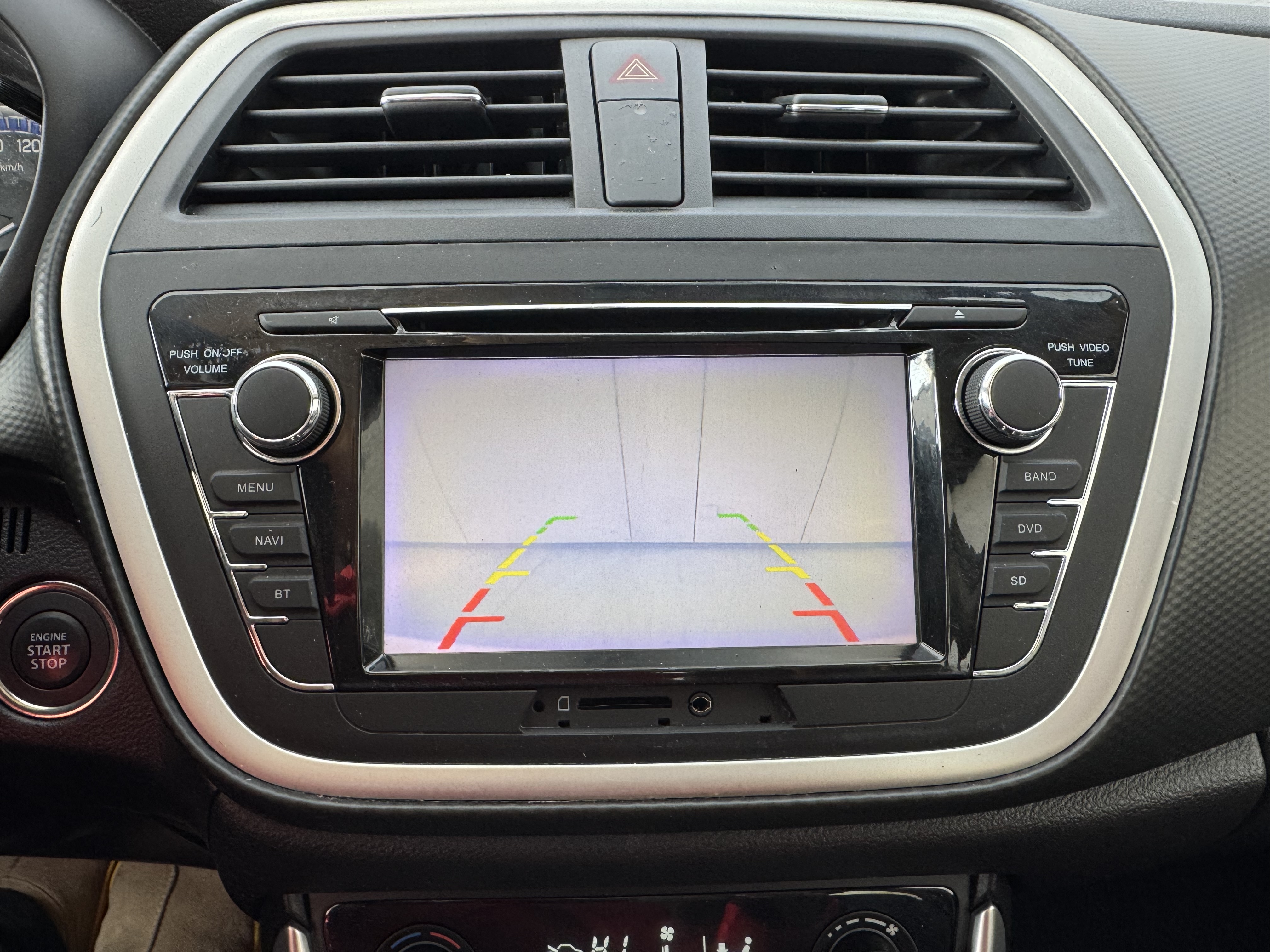 Suzuki S-Cross 2016 صورة سيارة #6