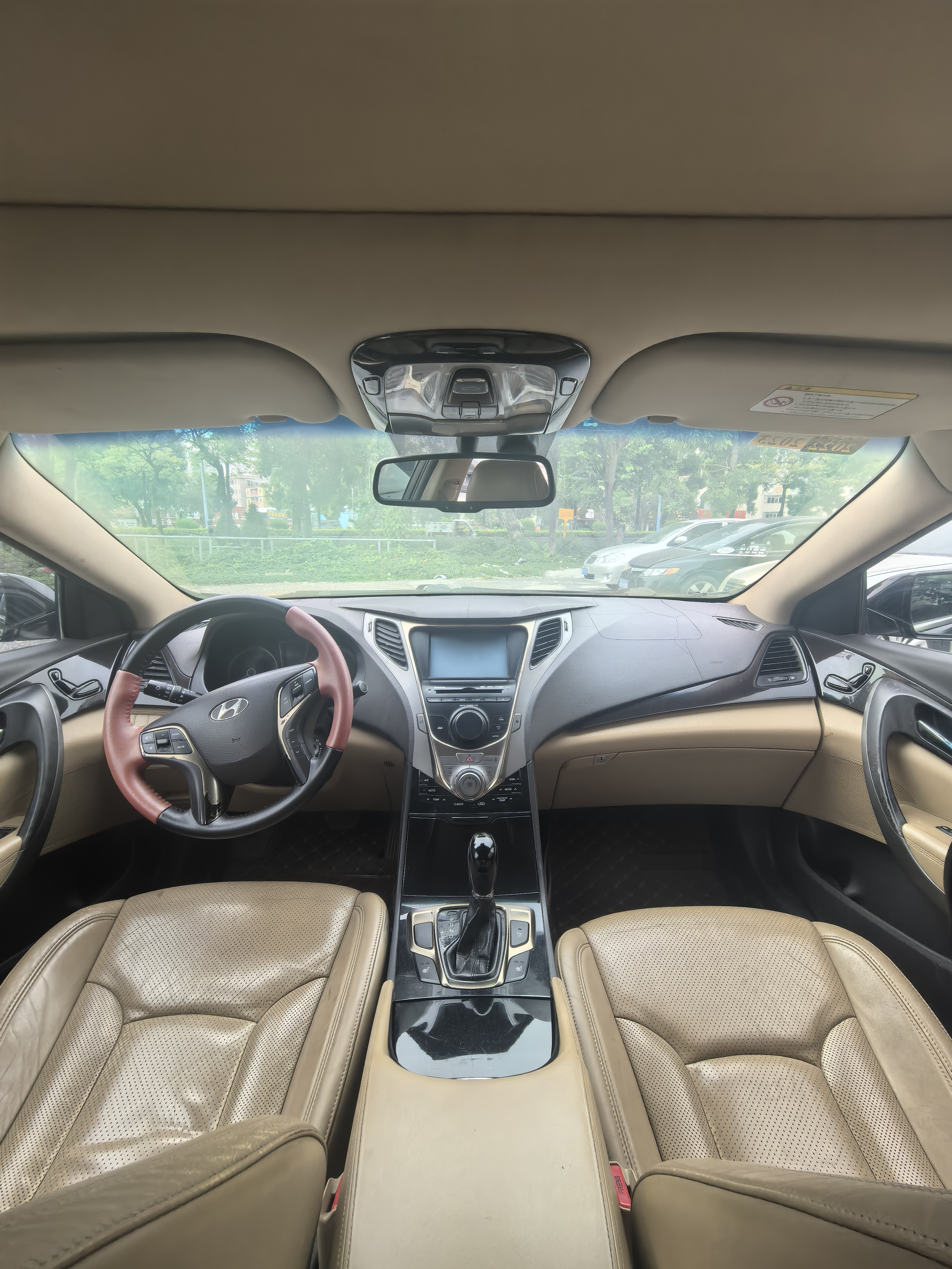 Hyundai Azera 2012 #6 Hyundai Azera 2012 immagine di auto #6