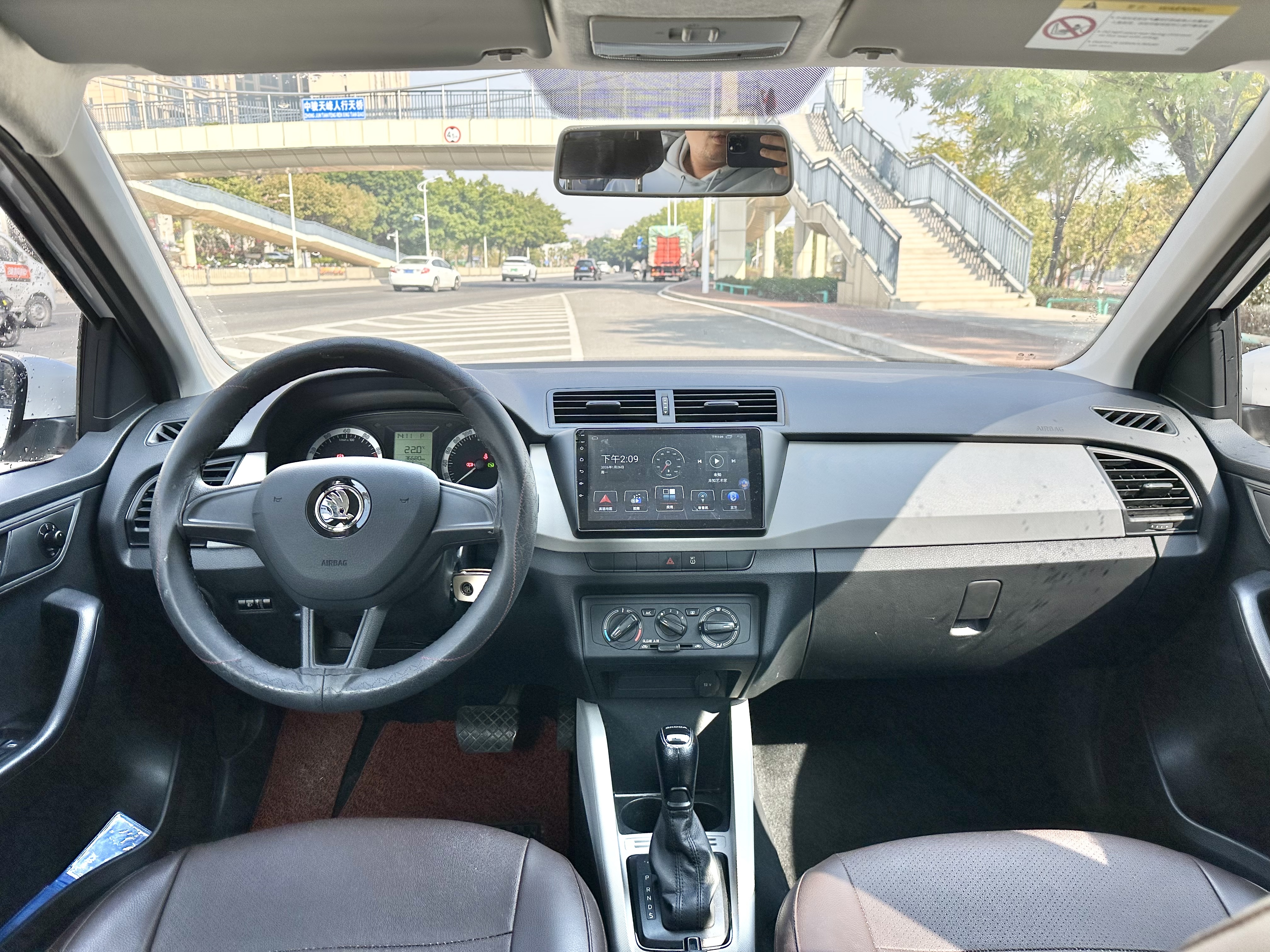 Skoda Fabia 2017 immagine di auto #6