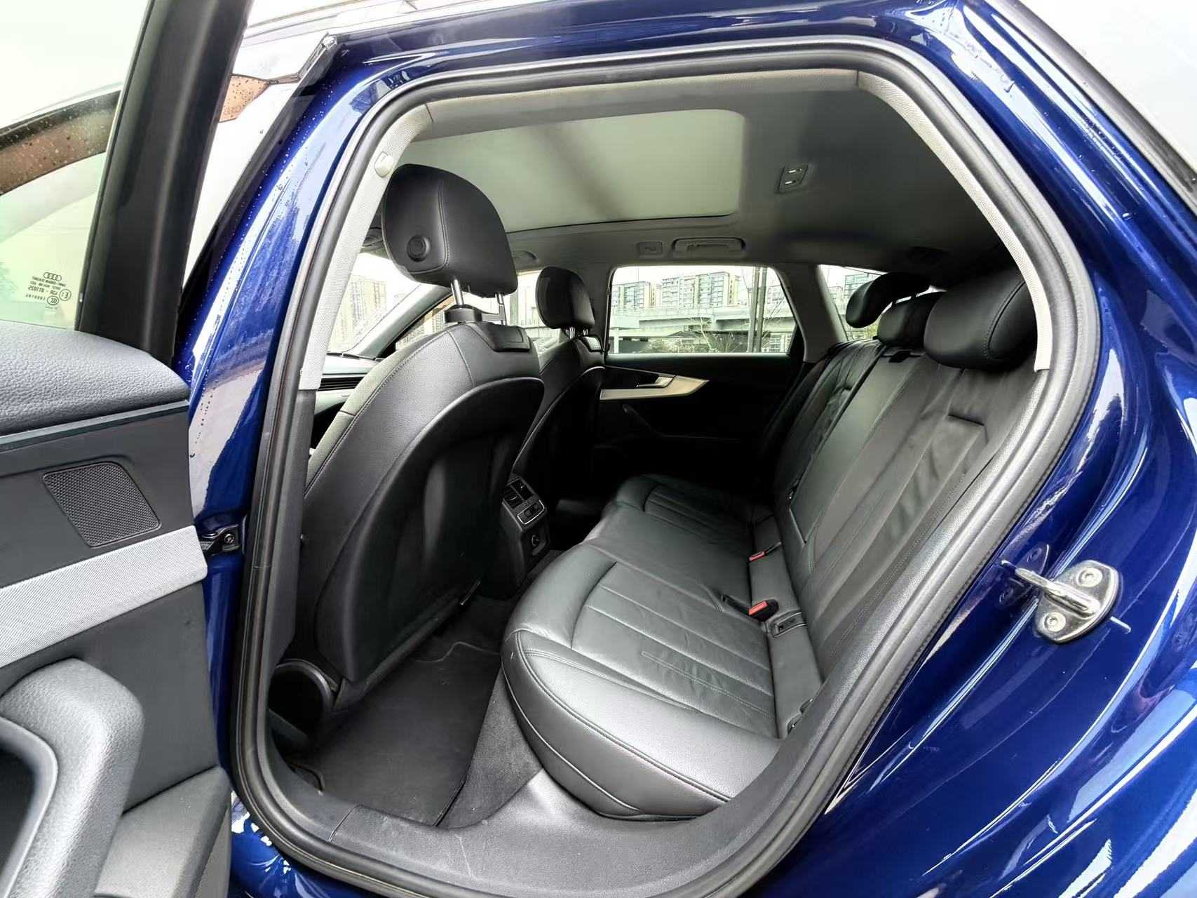 Audi A4 (Imported) 2017 #6 Audi A4 (Imported) 2017 car image #6