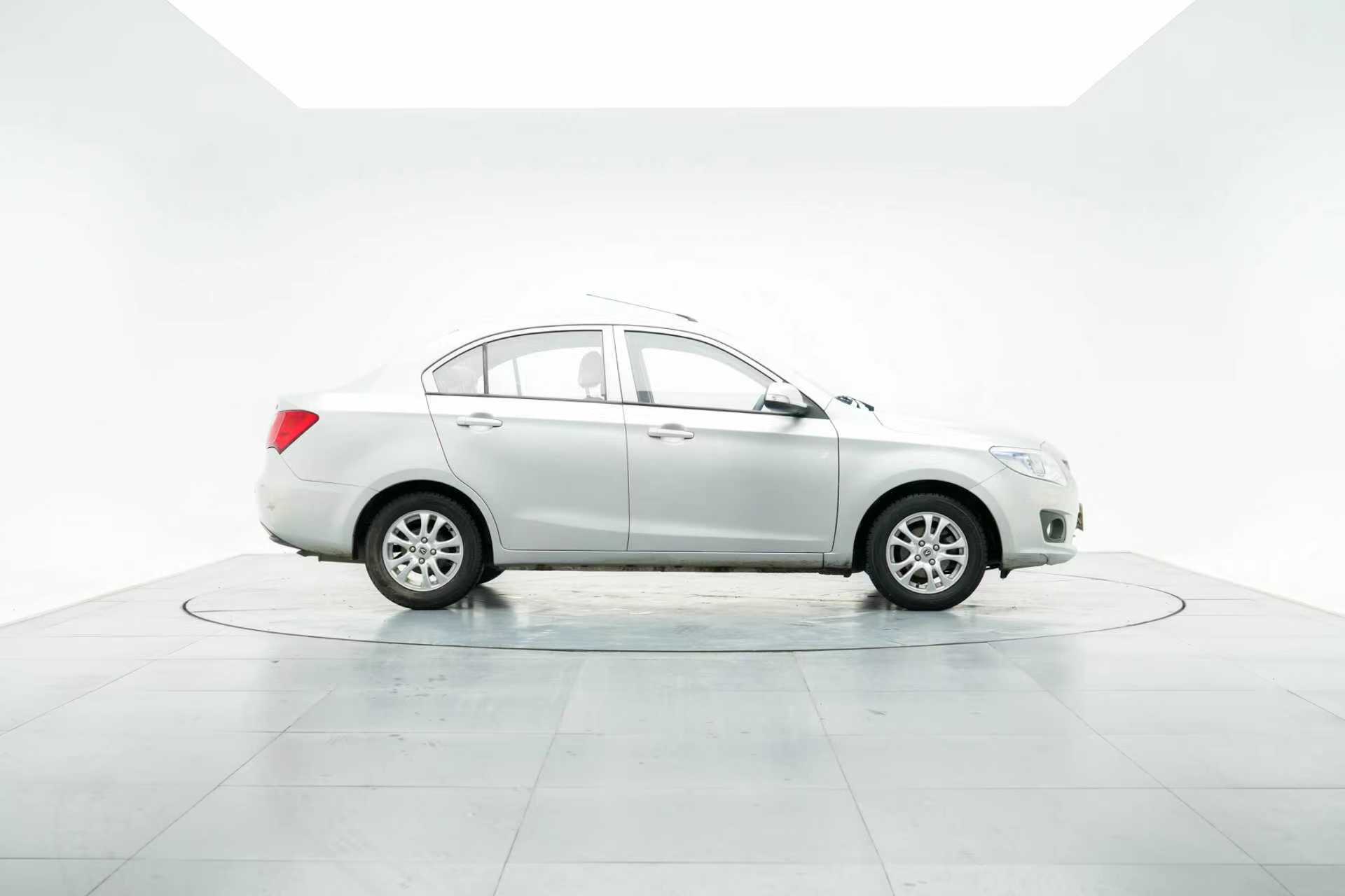 Changan Alsvin V3 2014 immagine di auto #6