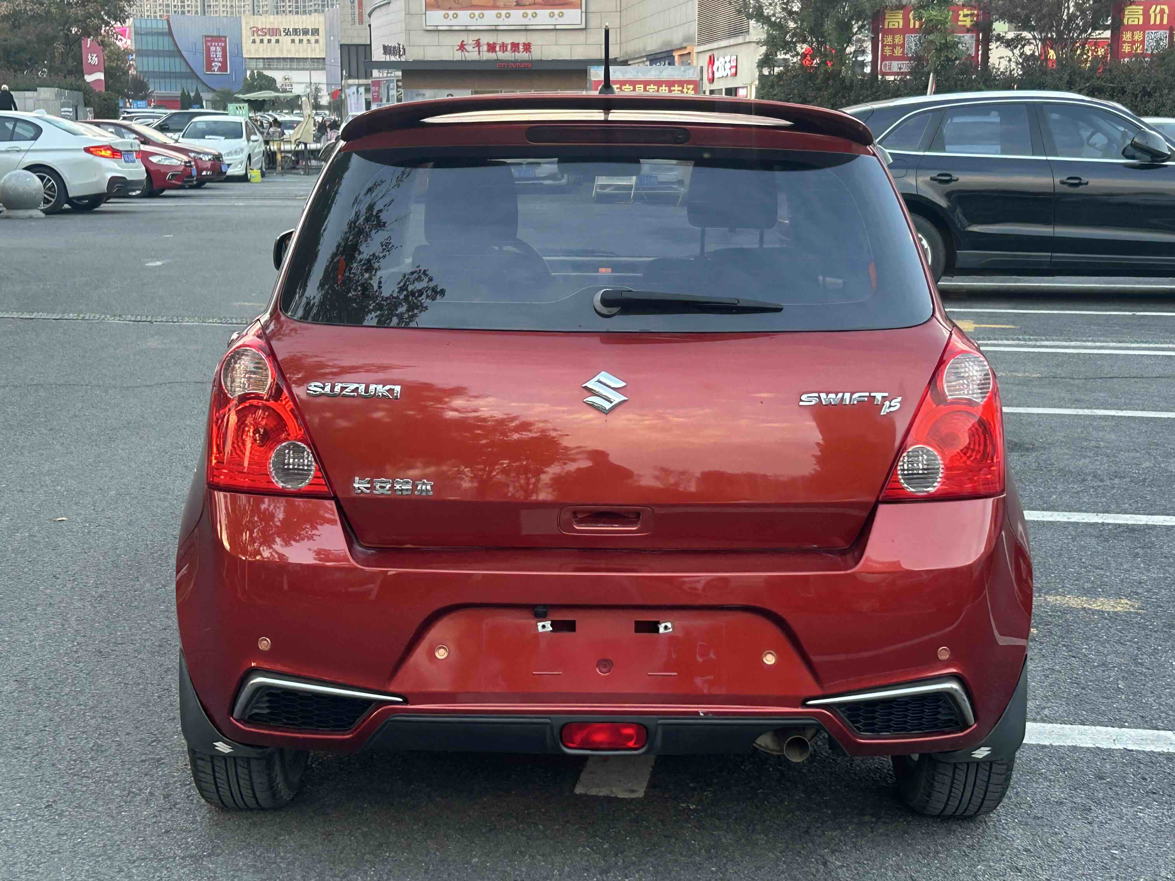 Suzuki Swift 2014 car image #6