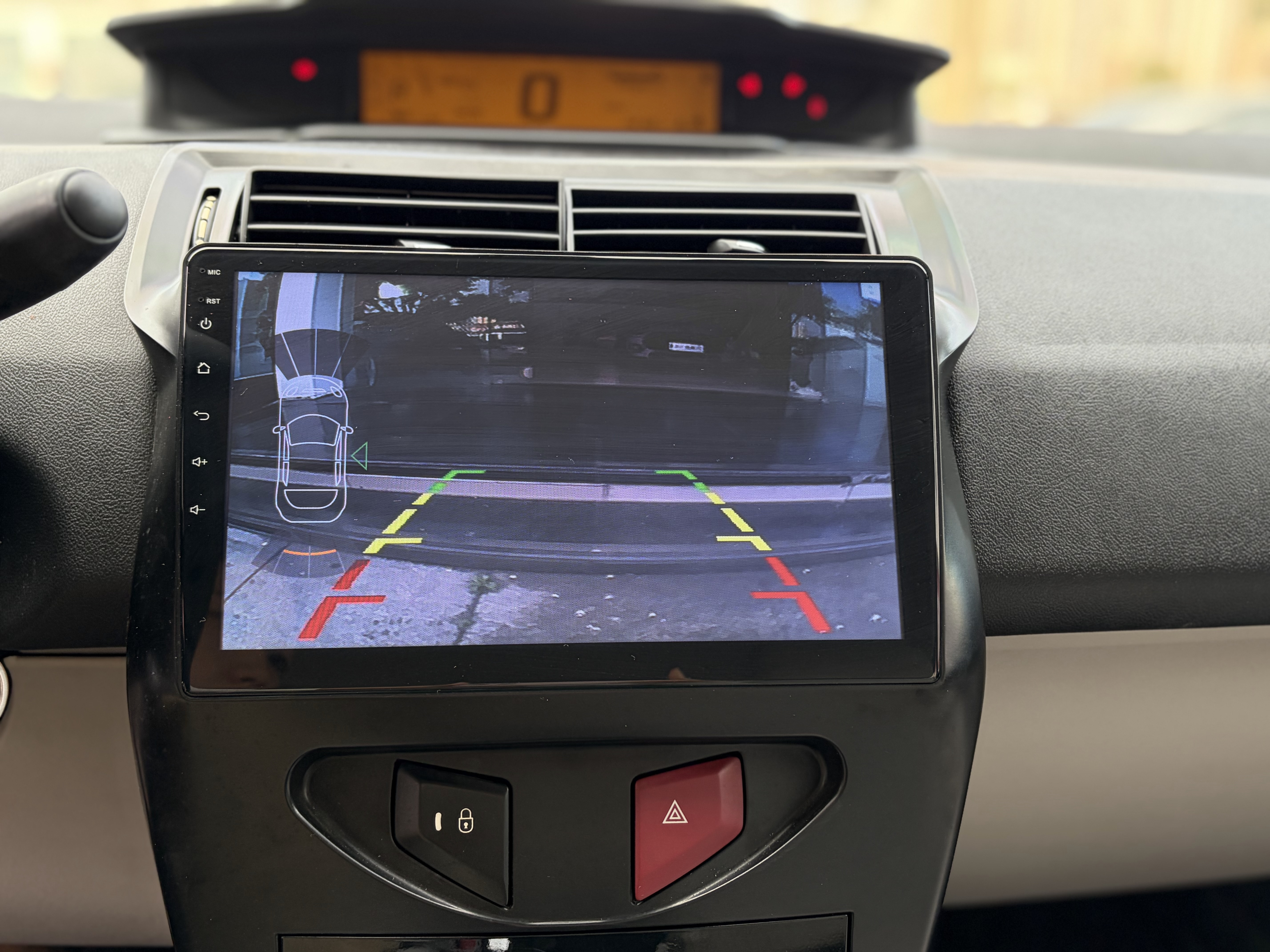 Citroen C-Quatre 2014 car image #6