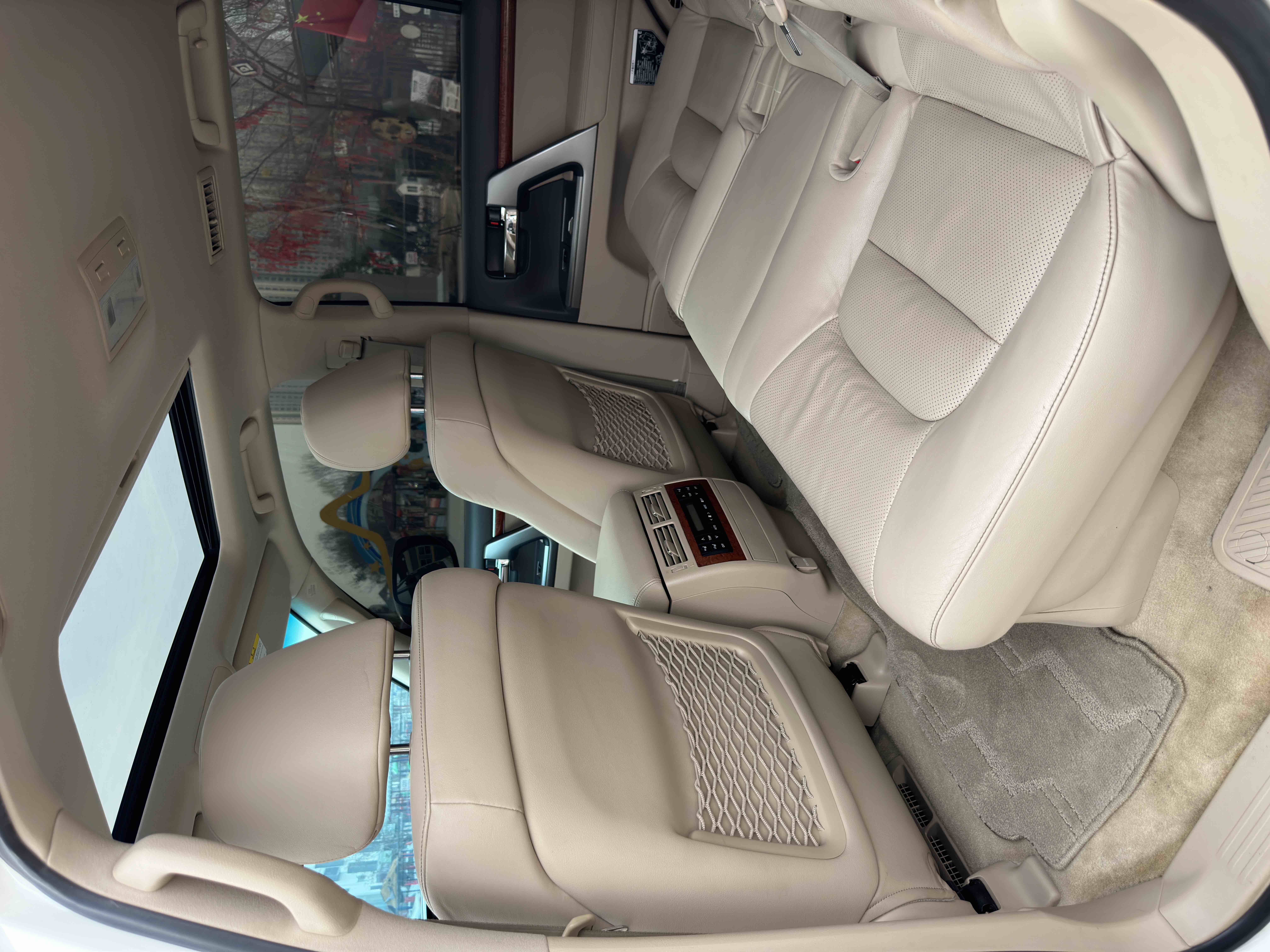 Toyota Land Cruiser 2013 car image #6