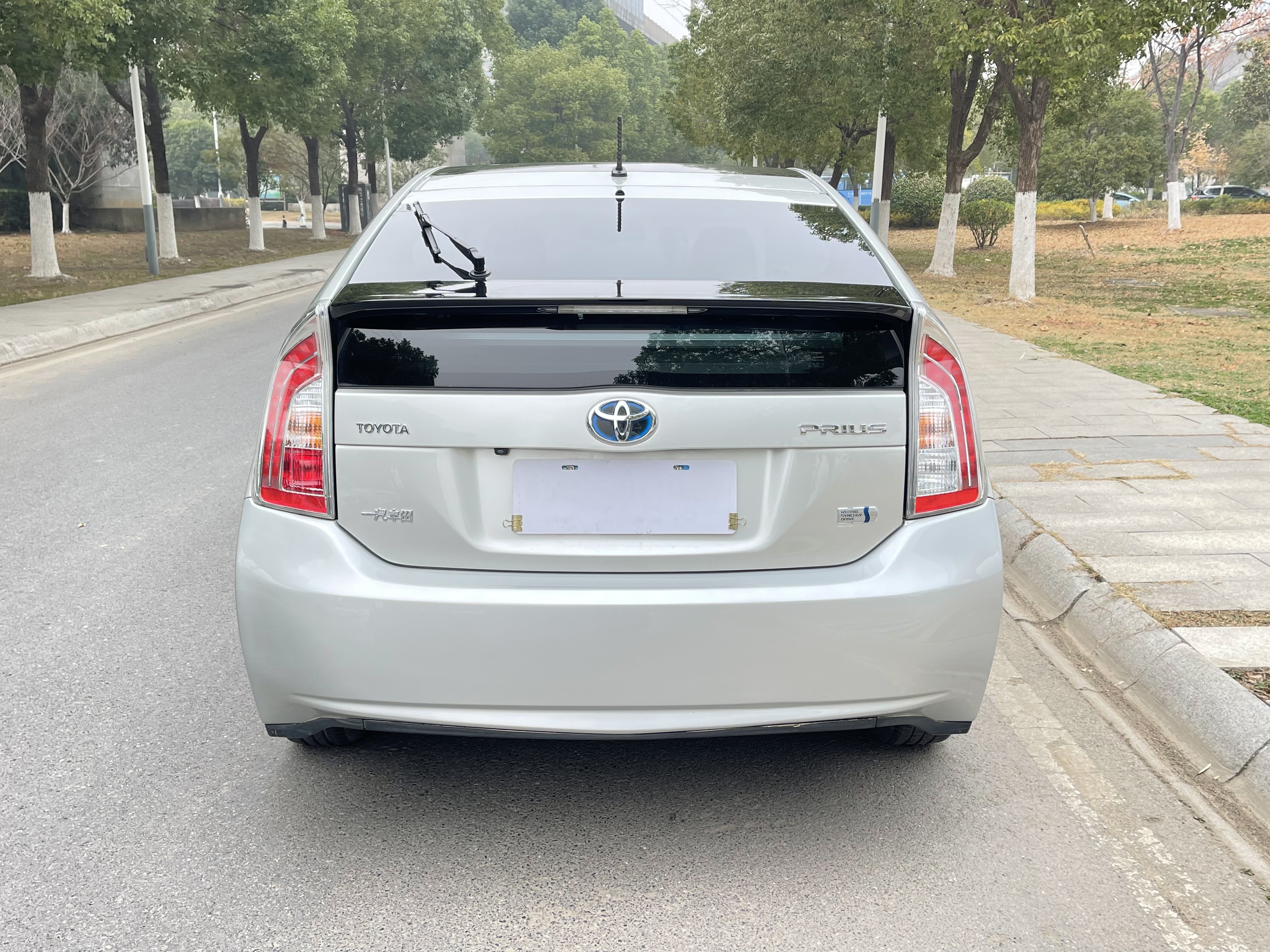 Toyota Prius 2014 #6 Toyota Prius 2014 car image #6