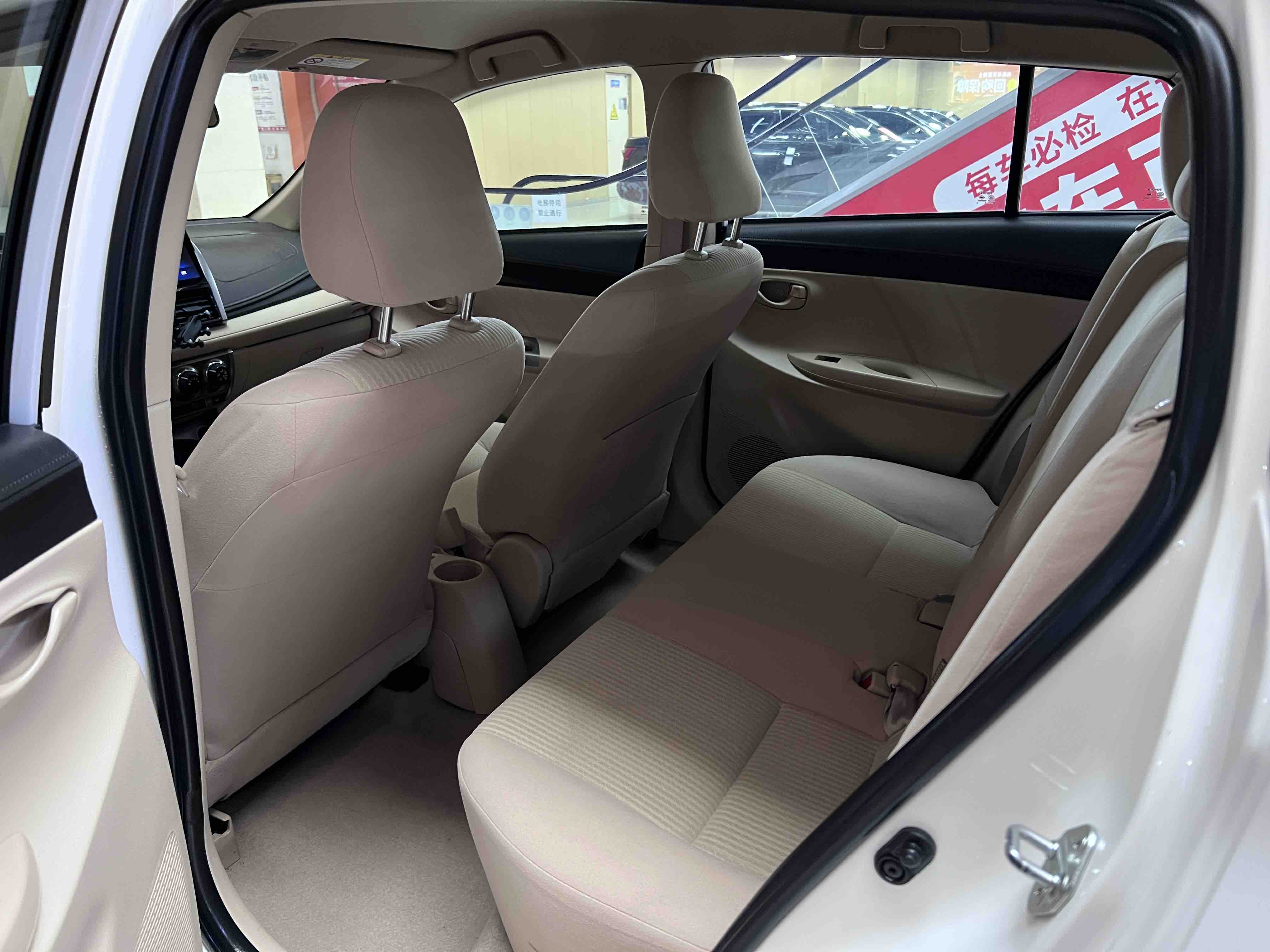 Yaris L Zhixuan 2014 #6 Yaris L Zhixuan 2014 car image #6