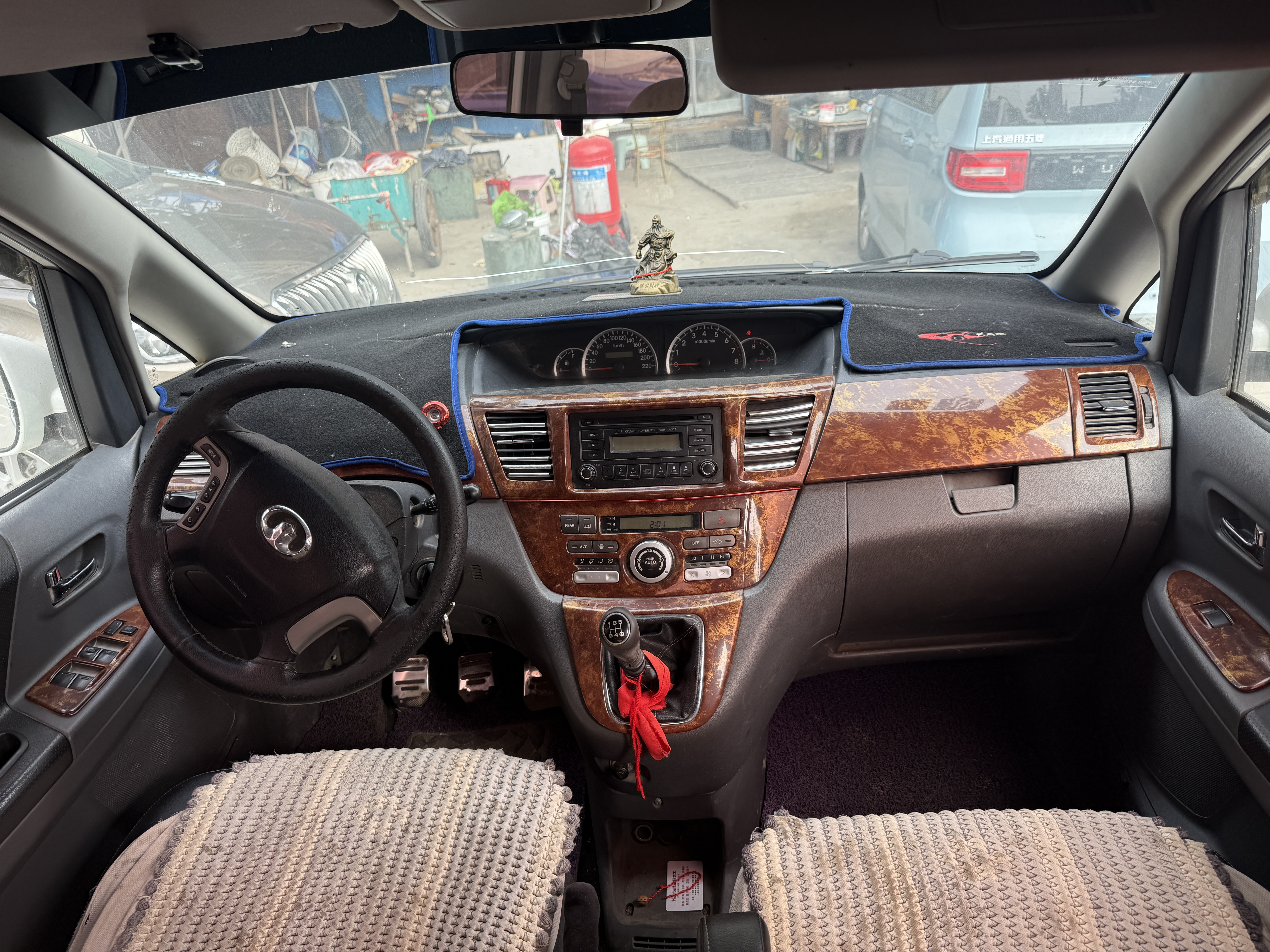 Great Wall V80 2014 car image #6