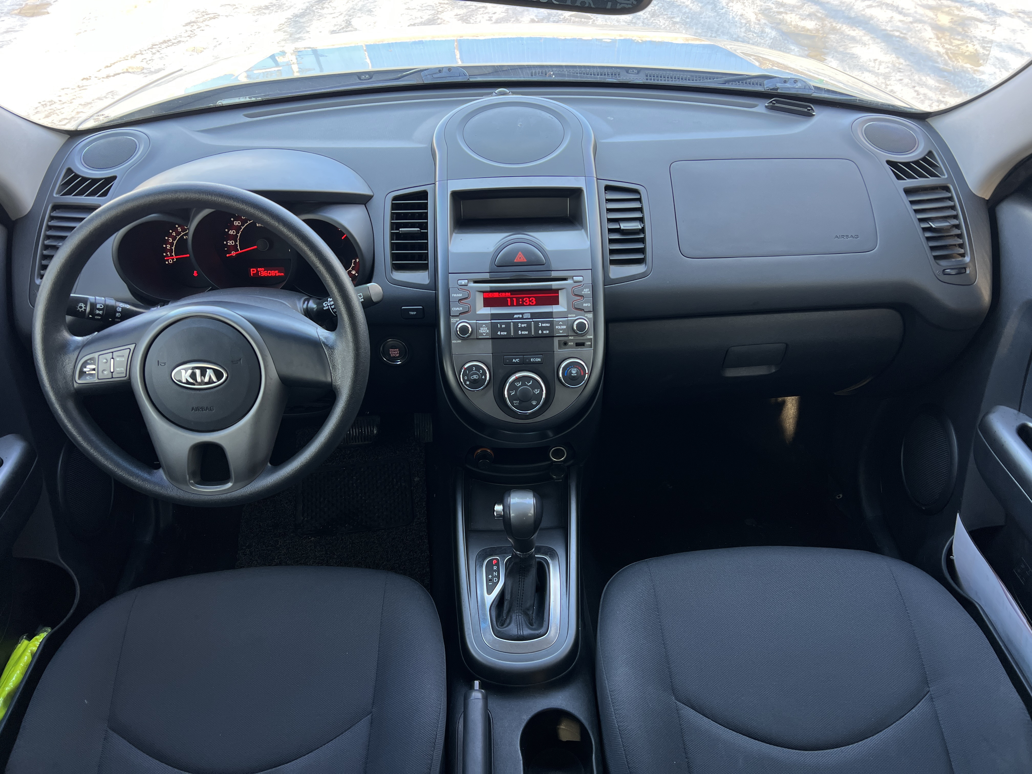 起亚 秀尔 2015 汽车图片 #6