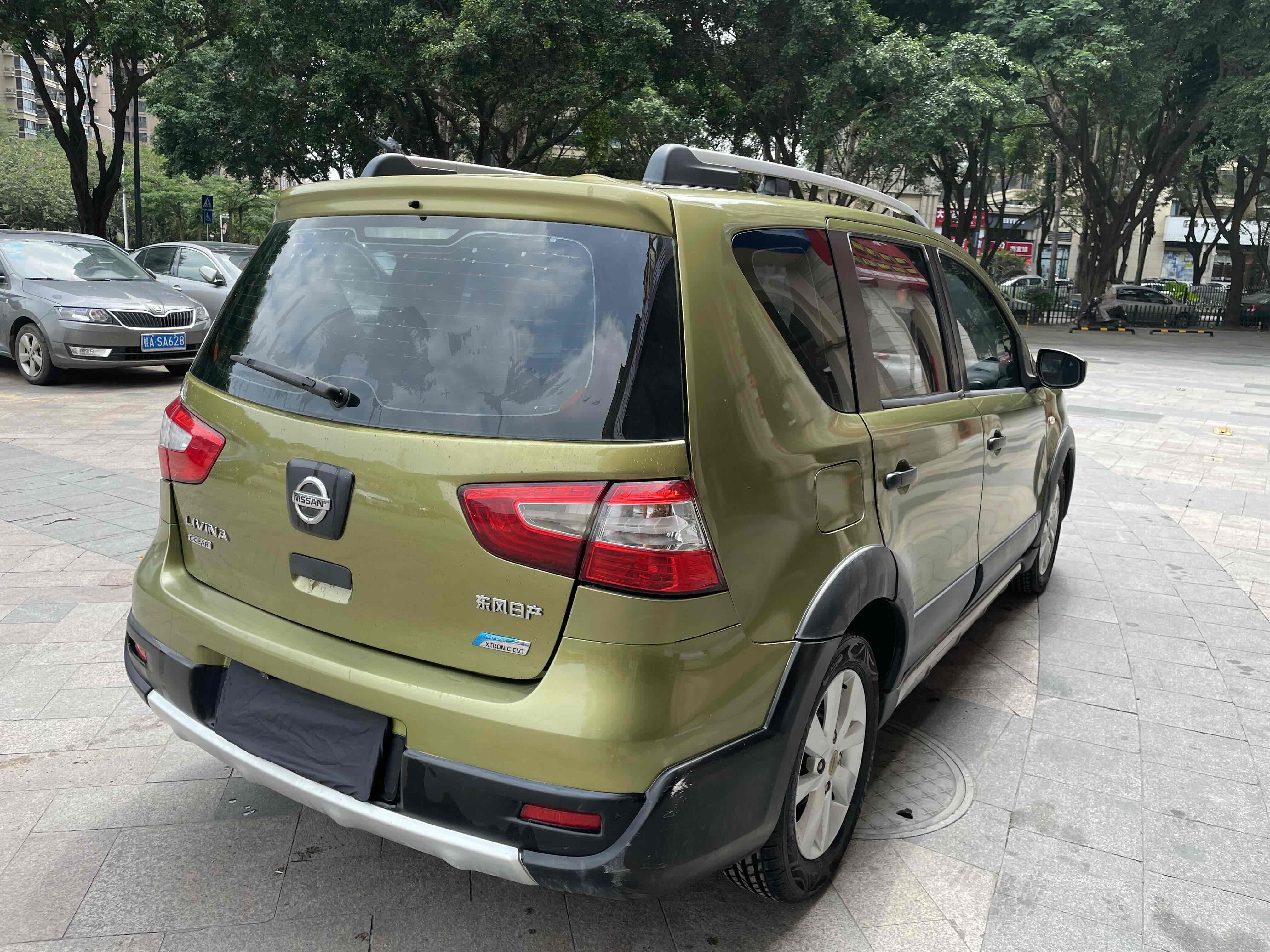 Nissan Livina 2013 car image #6