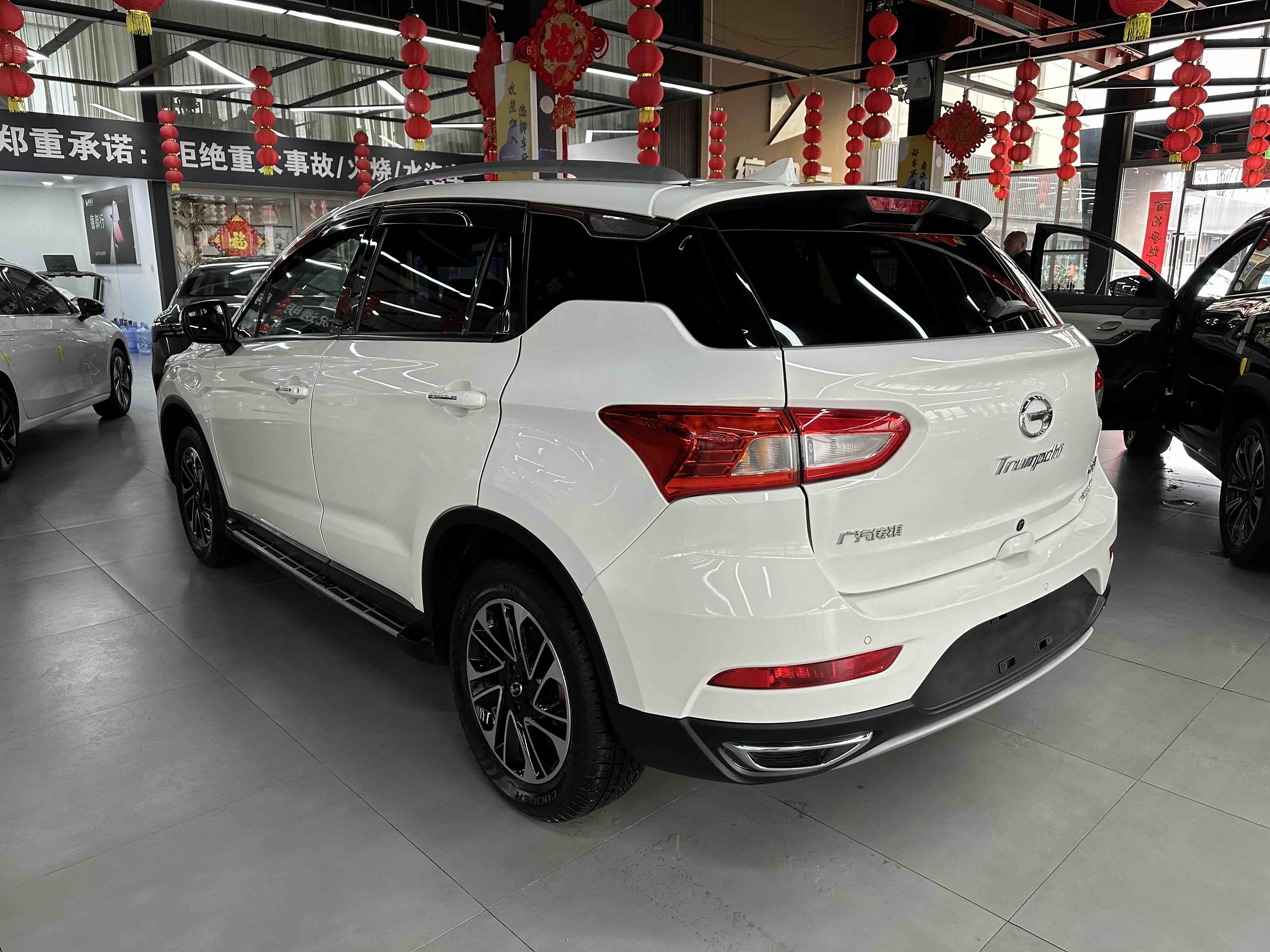 GAC Trumpchi GS4 2017 car image #6