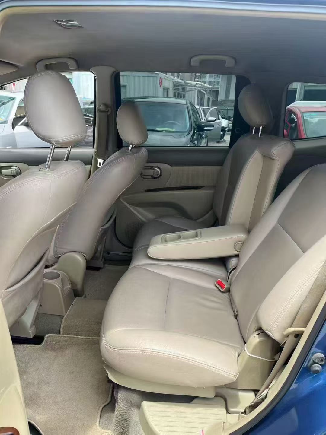 Nissan Livina Geniss 2007 car image #6