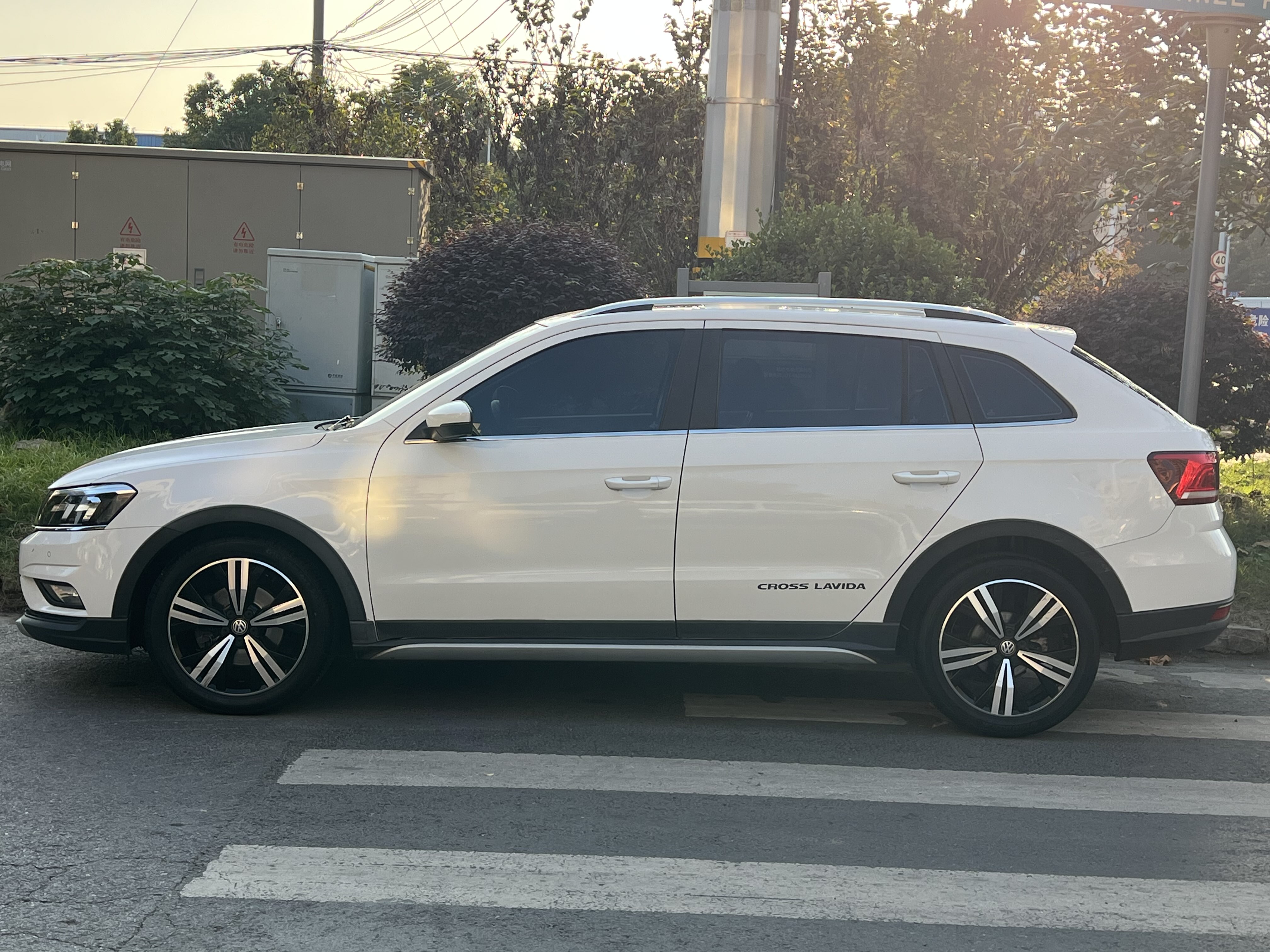 Volkswagen Cross Lavida 2018 immagine di auto #6