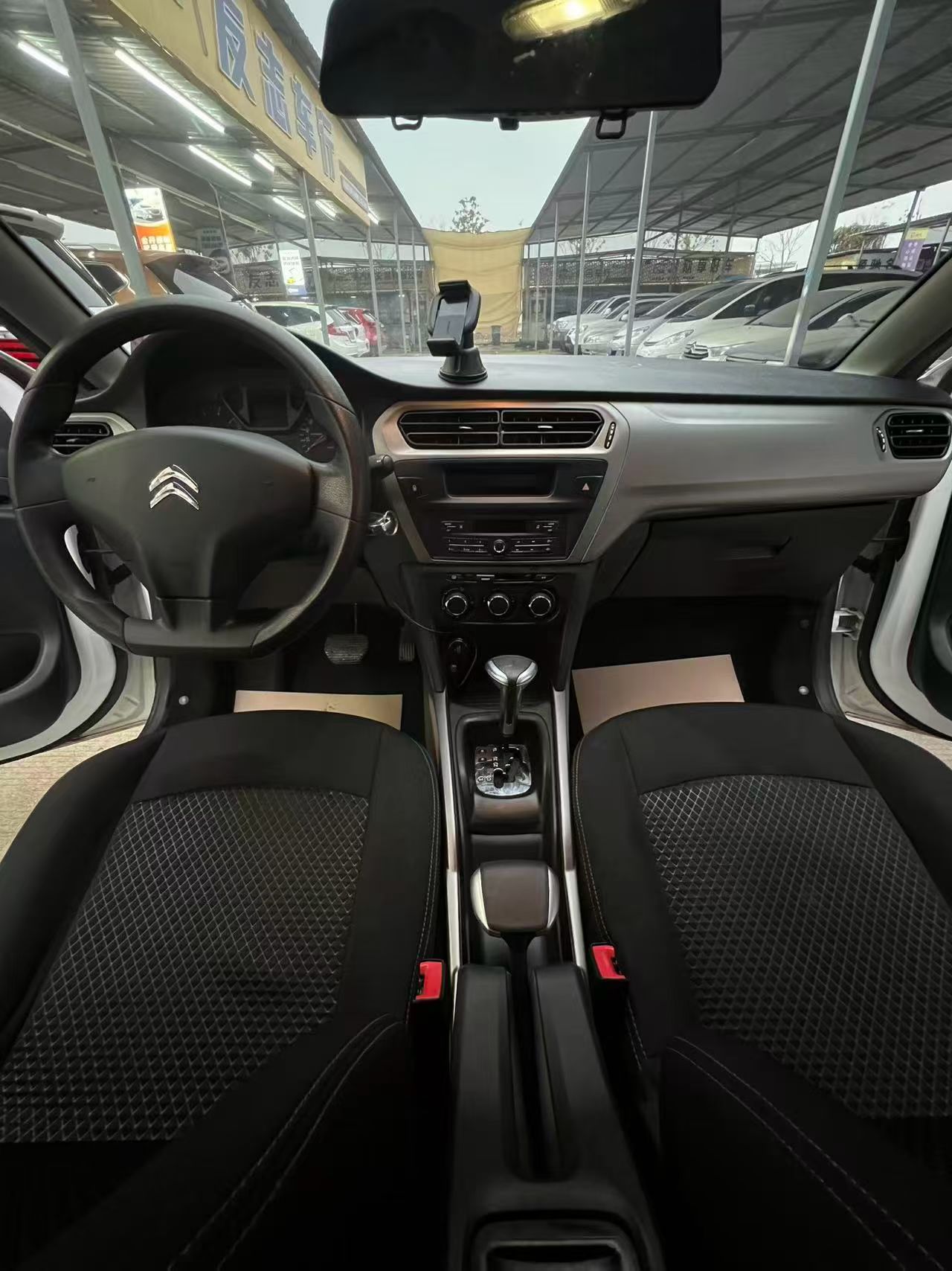 Citroen C-Elysée 2018 #6 Citroen C-Elysée 2018 car image #6