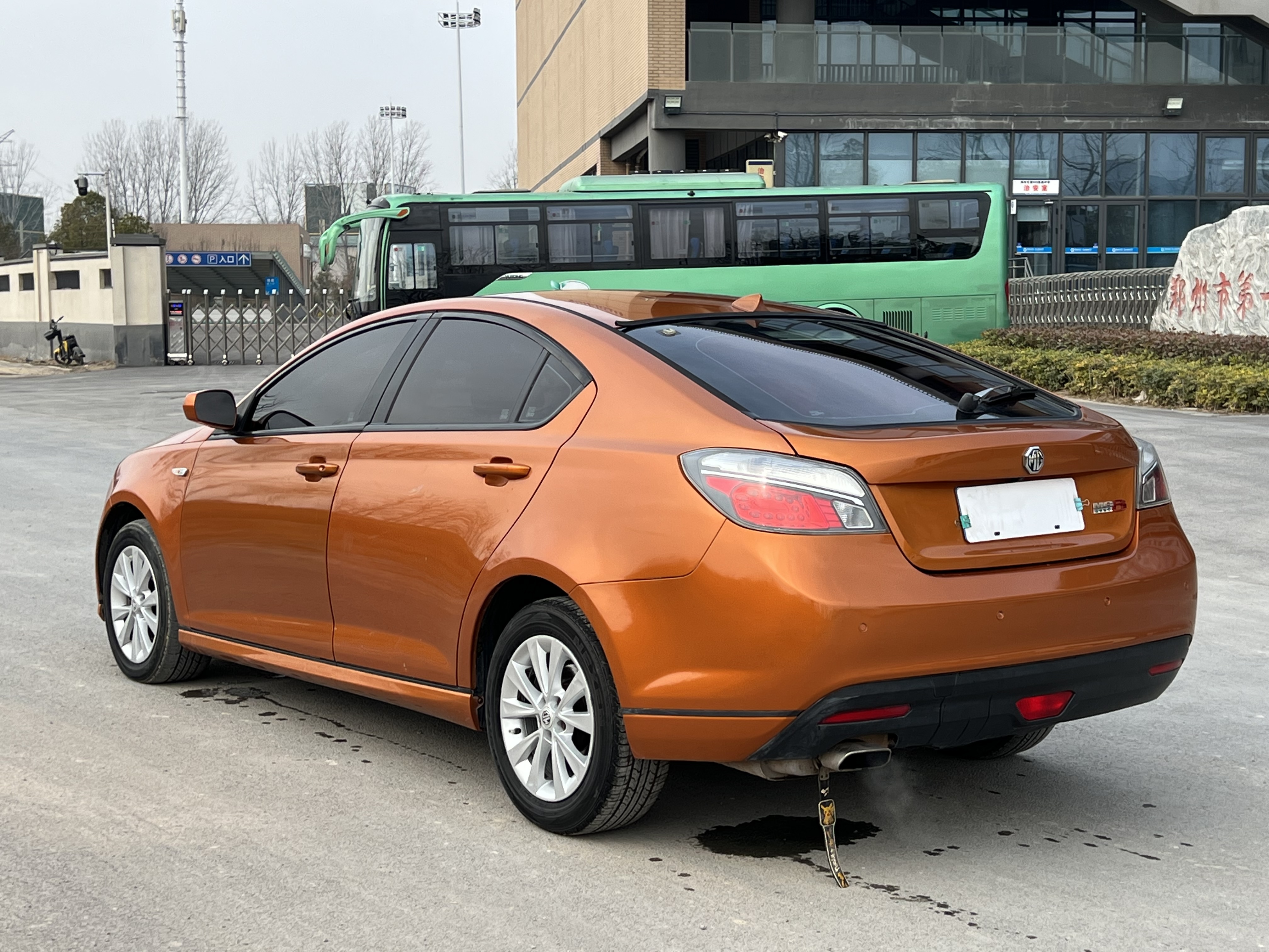 MG 6 2011 car image #6