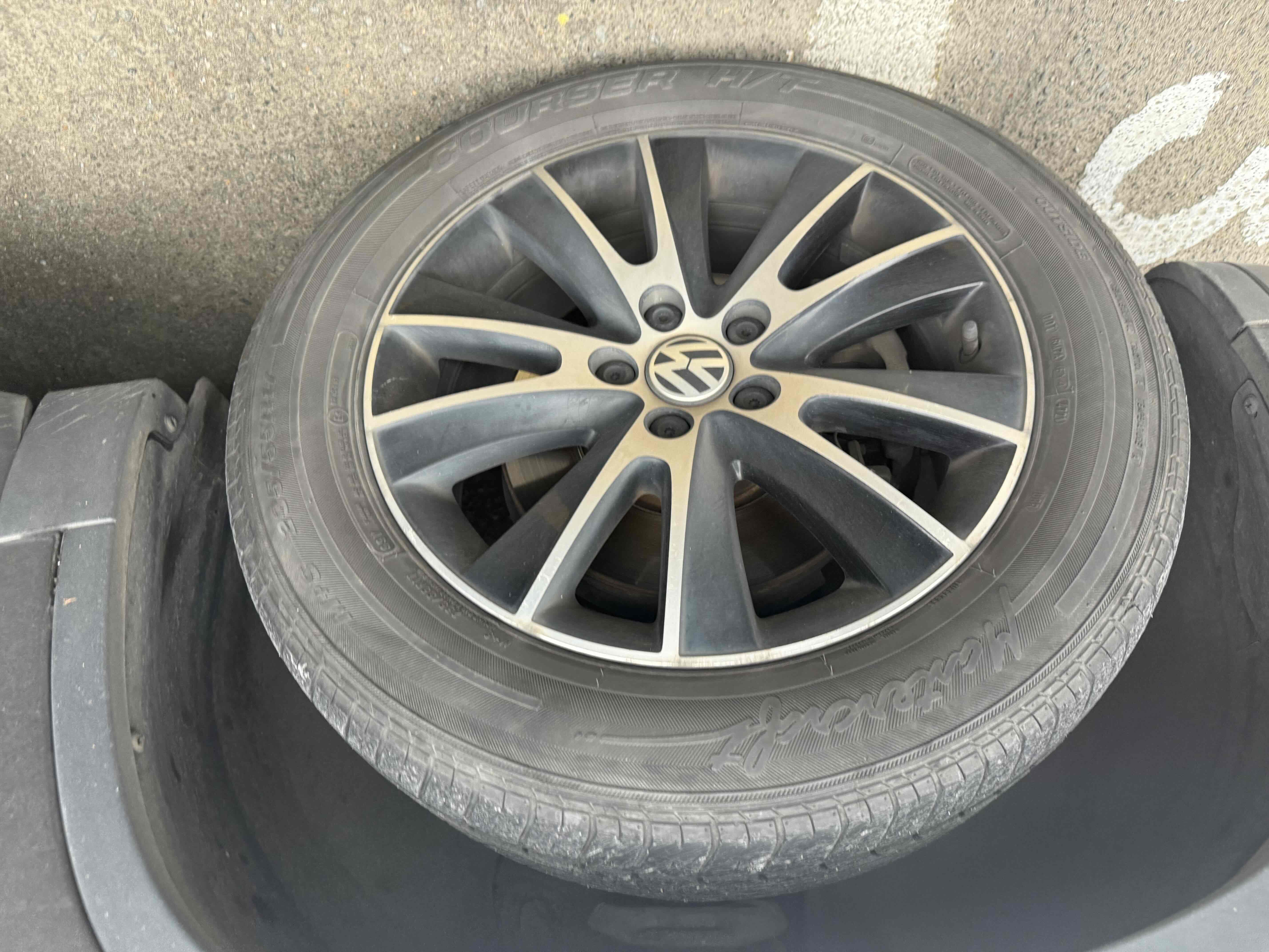 Volkswagen Tiguan 2013 car image #6