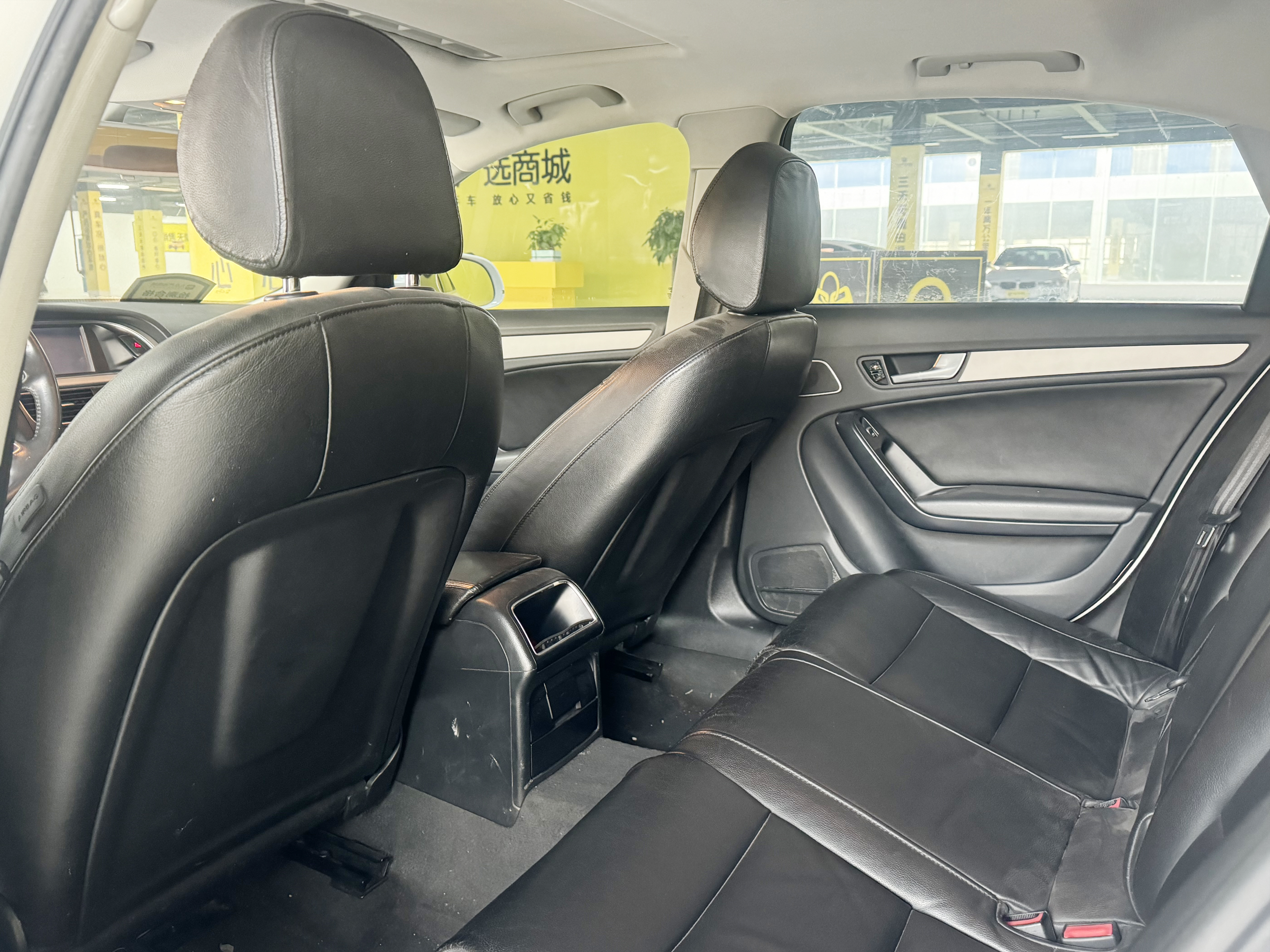 Audi A4L 2013 car image #6