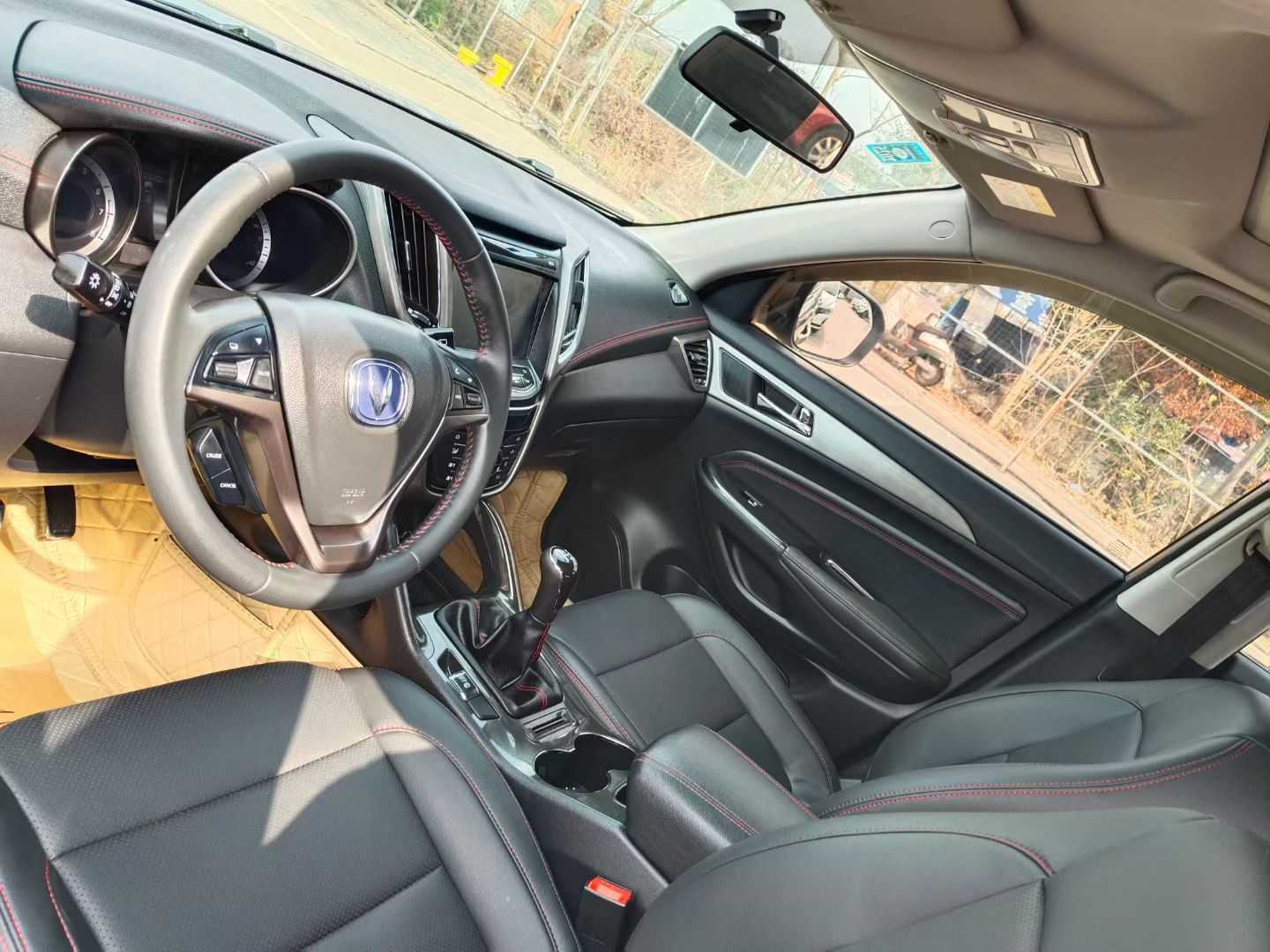 长安 长安CS75 2017 #6 长安 长安CS75 2017 汽车图片 #6