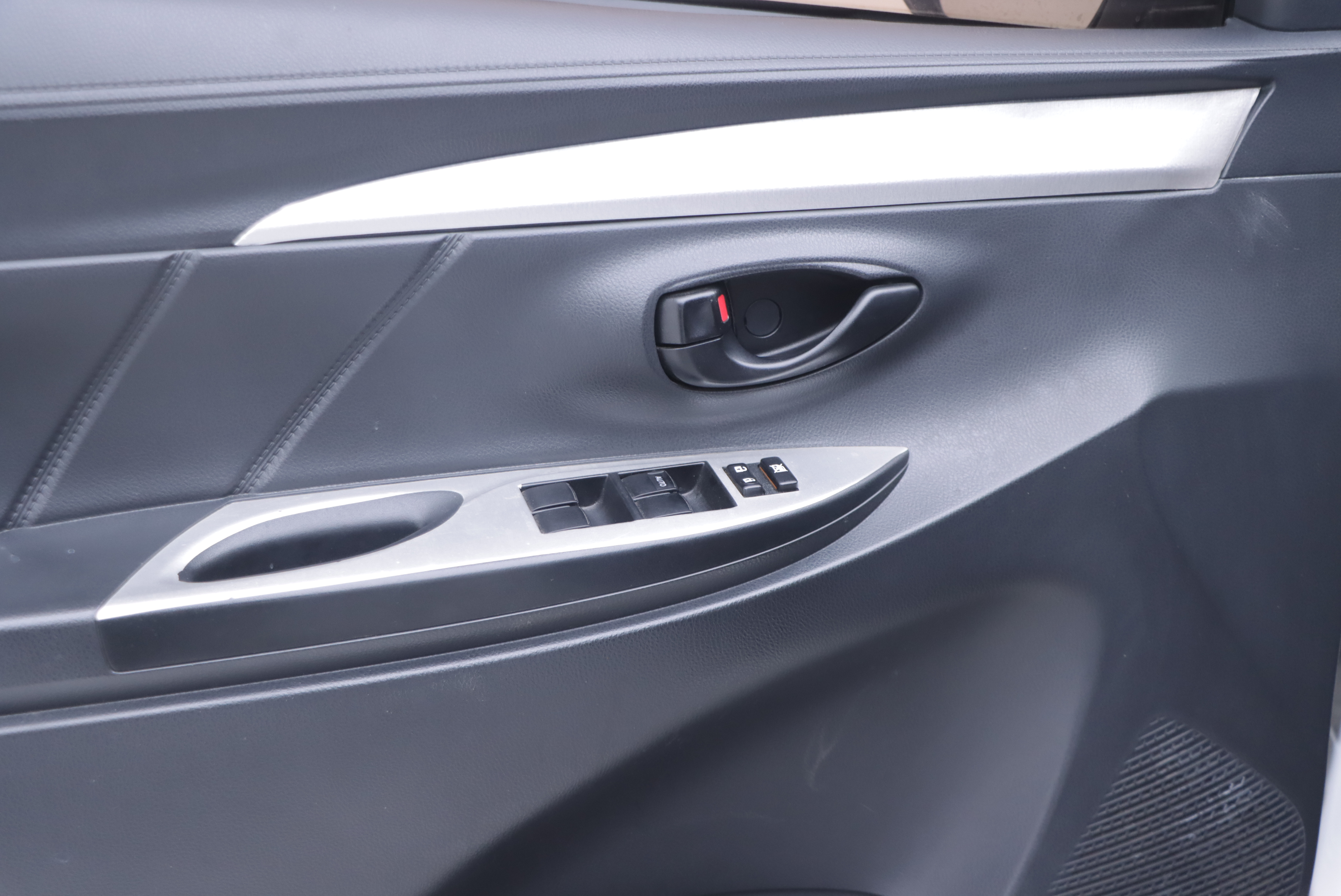 Toyota Yaris L Zhixiang 2017 صورة سيارة #6