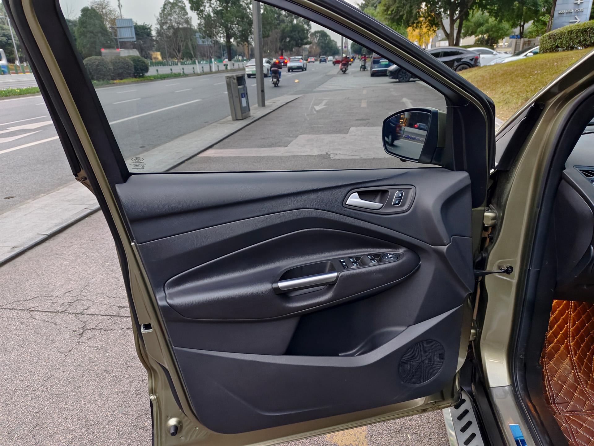 Ford Kuga 2017 #6 Ford Kuga 2017 car image #6