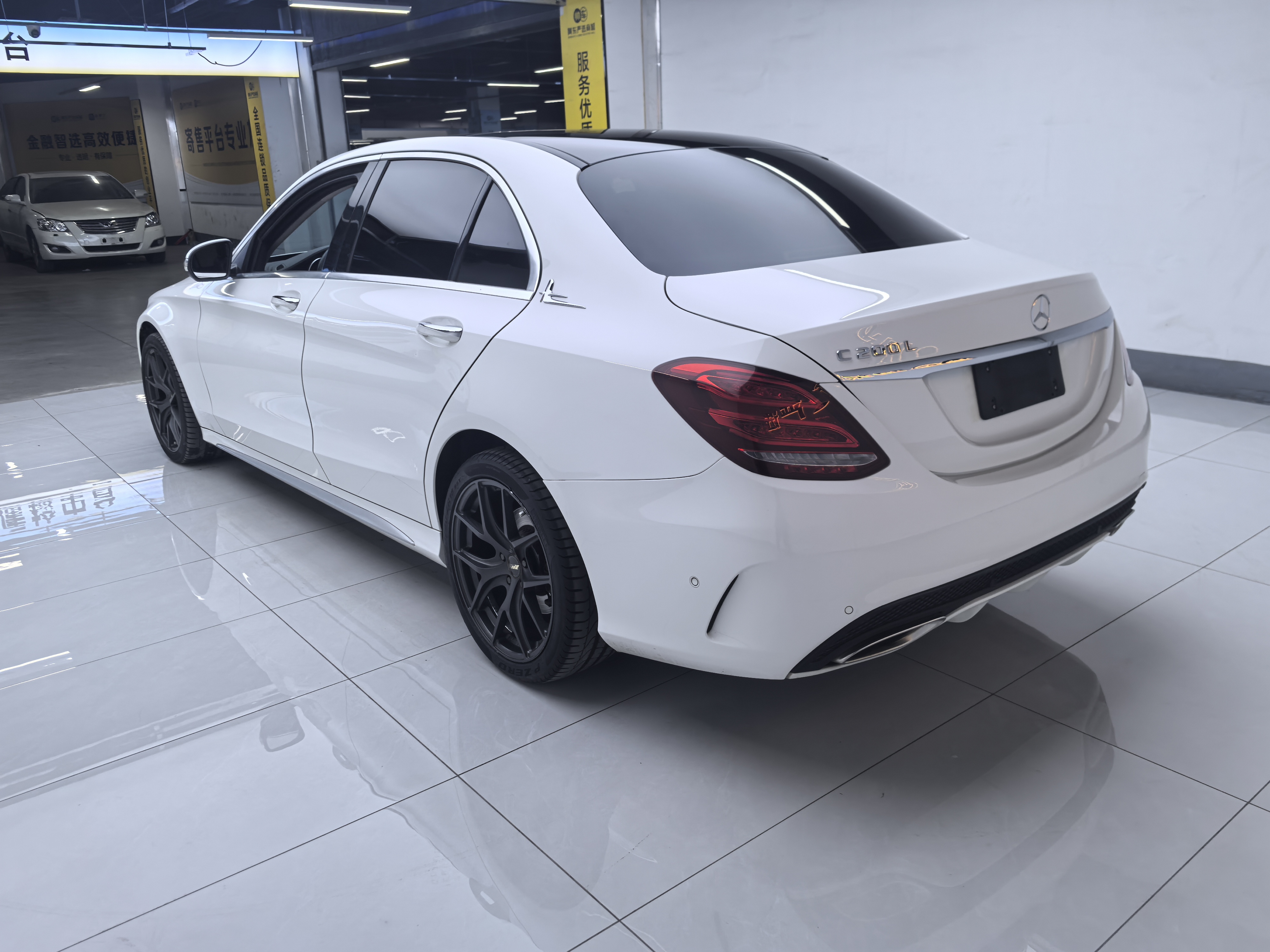 C Class 2017 изображение автомобиля #6