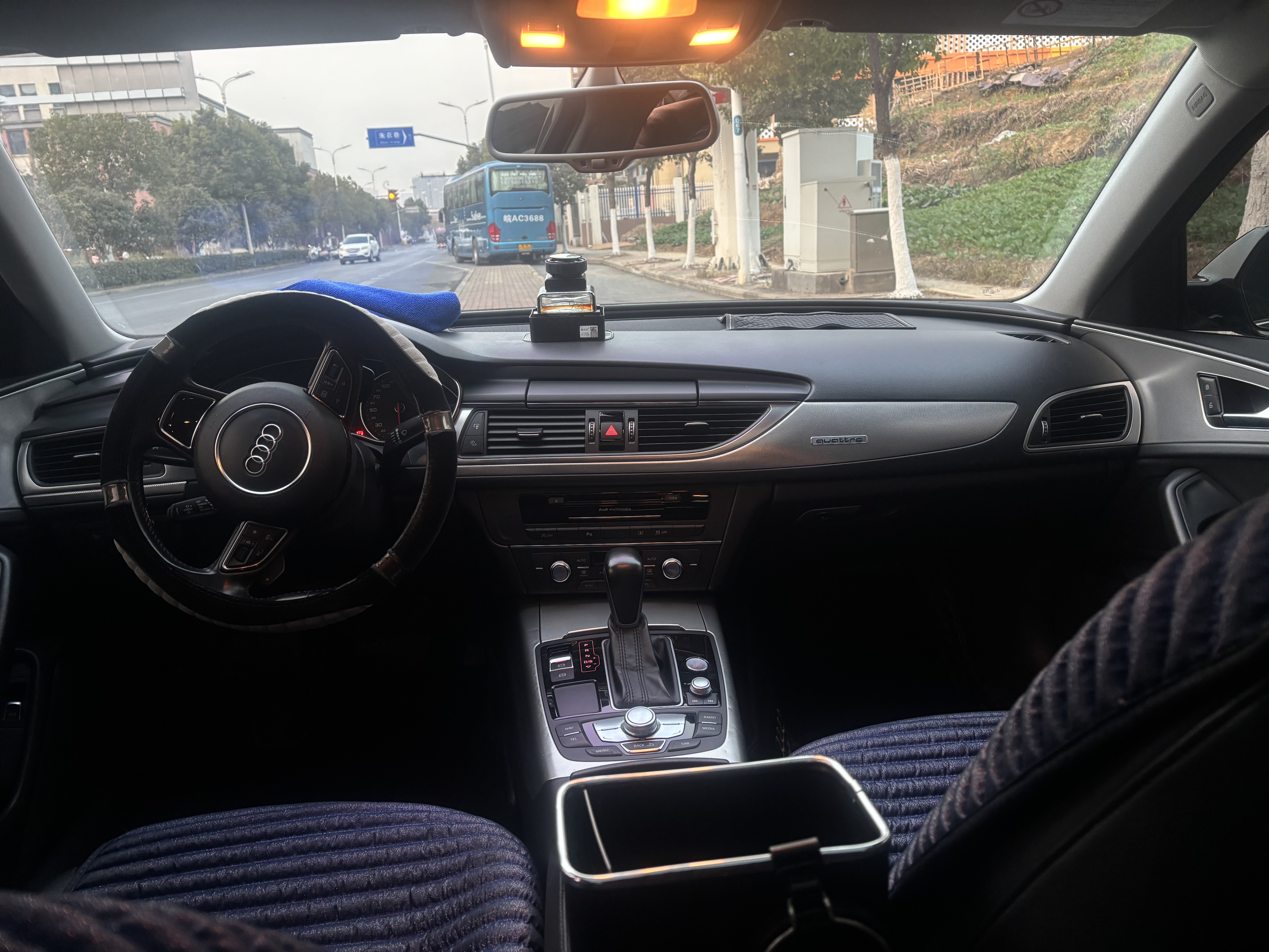 Audi A6L 2017 car image #6