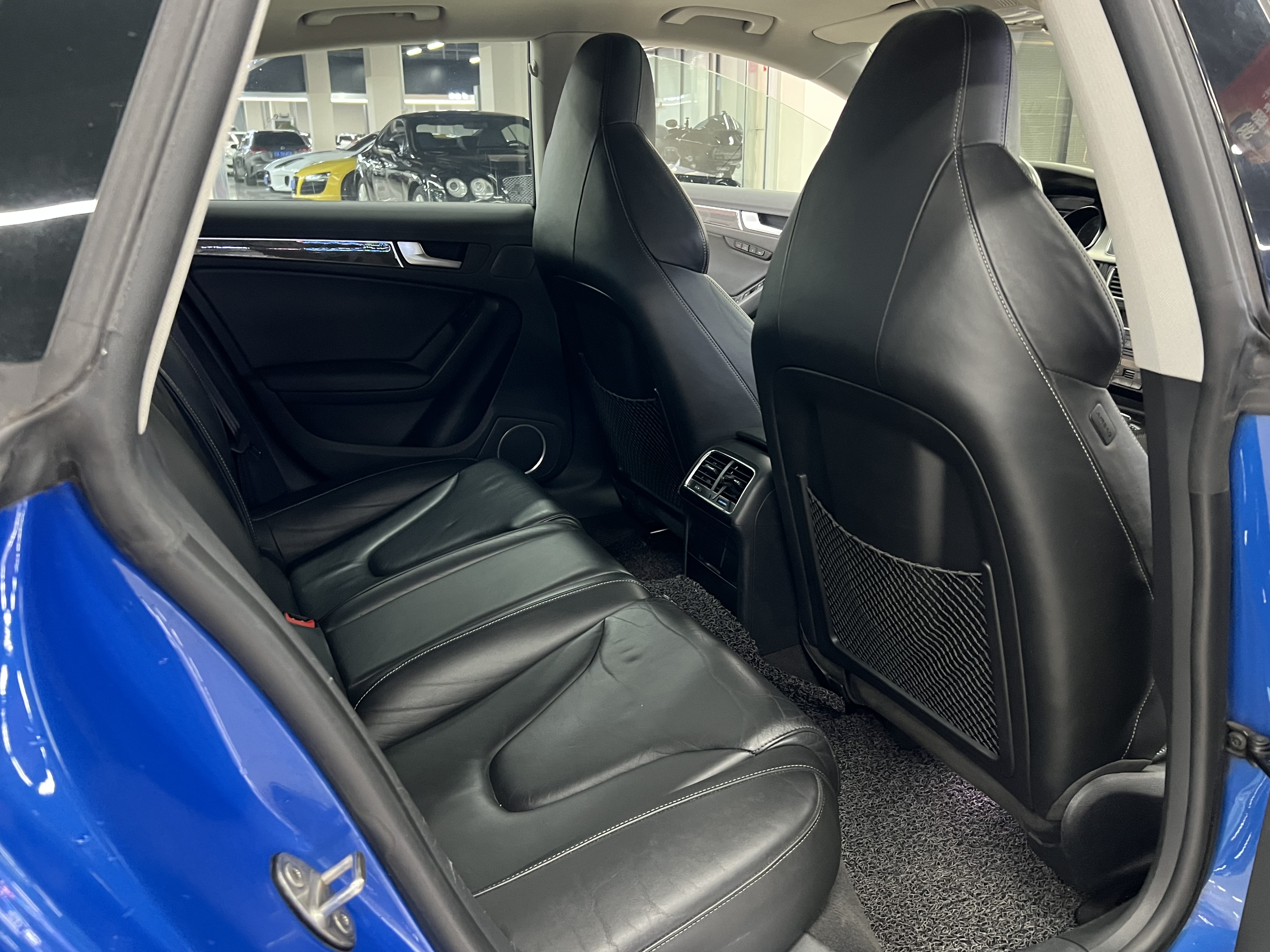 Audi S5 2011 #6 Audi S5 2011 car image #6