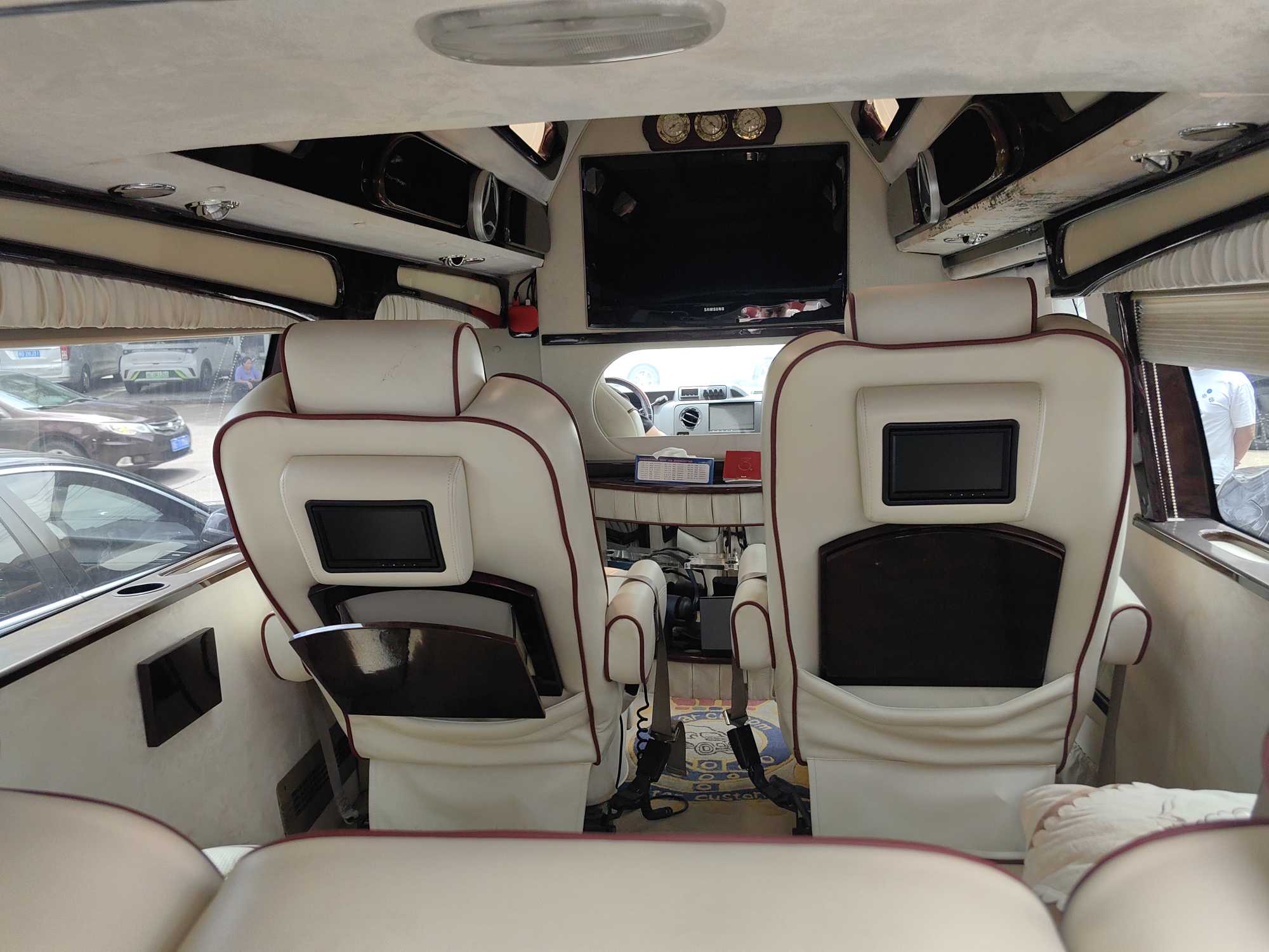 Ford E350 2009 #6 Ford E350 2009 car image #6