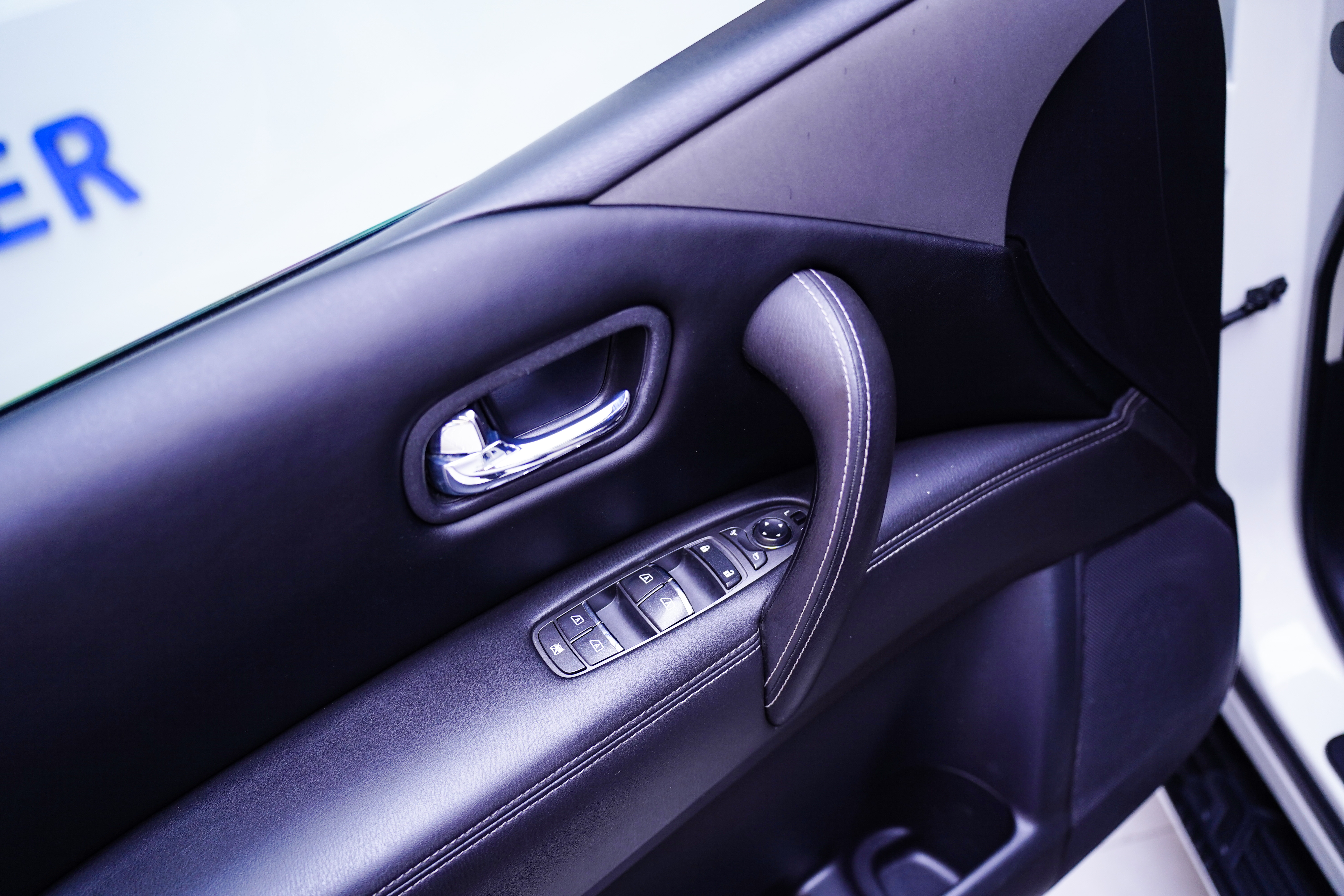 日产 途乐 2018 汽车图片 #6