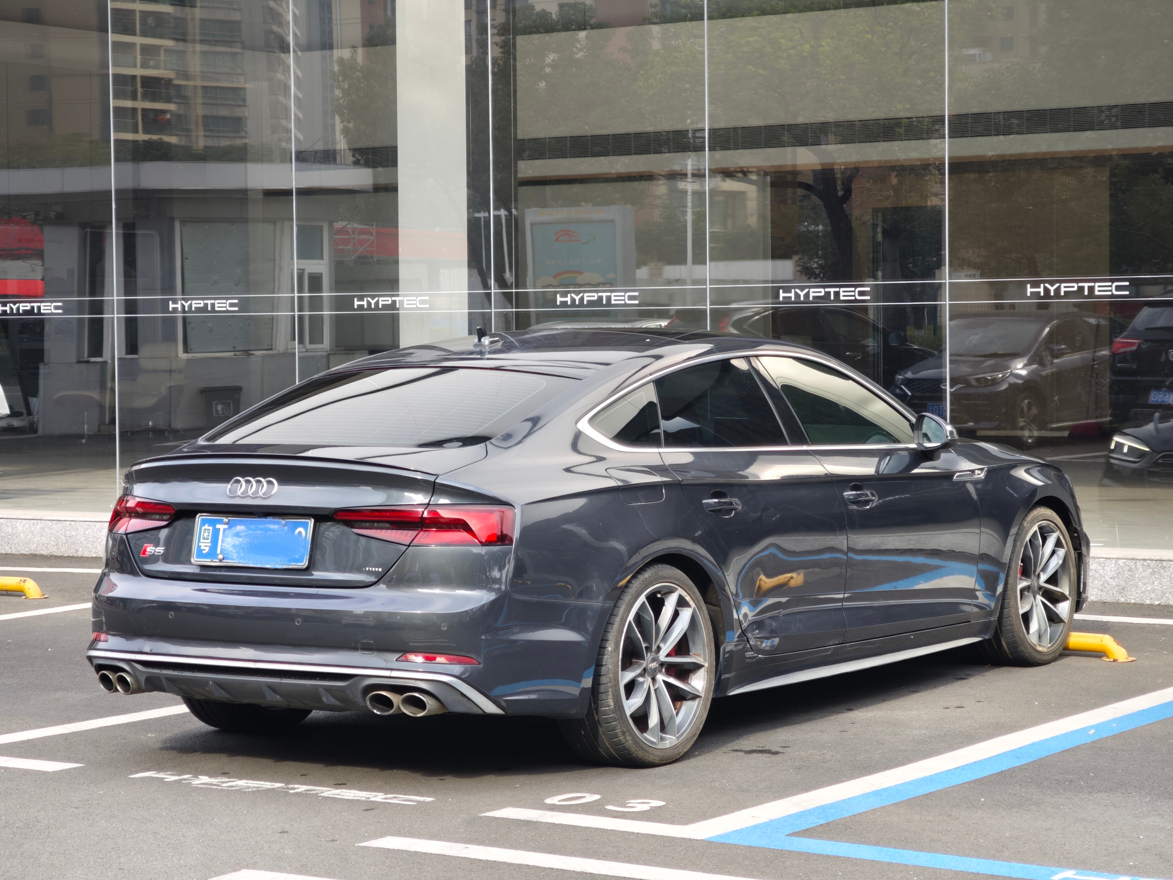 Audi S5 2018 car image #6
