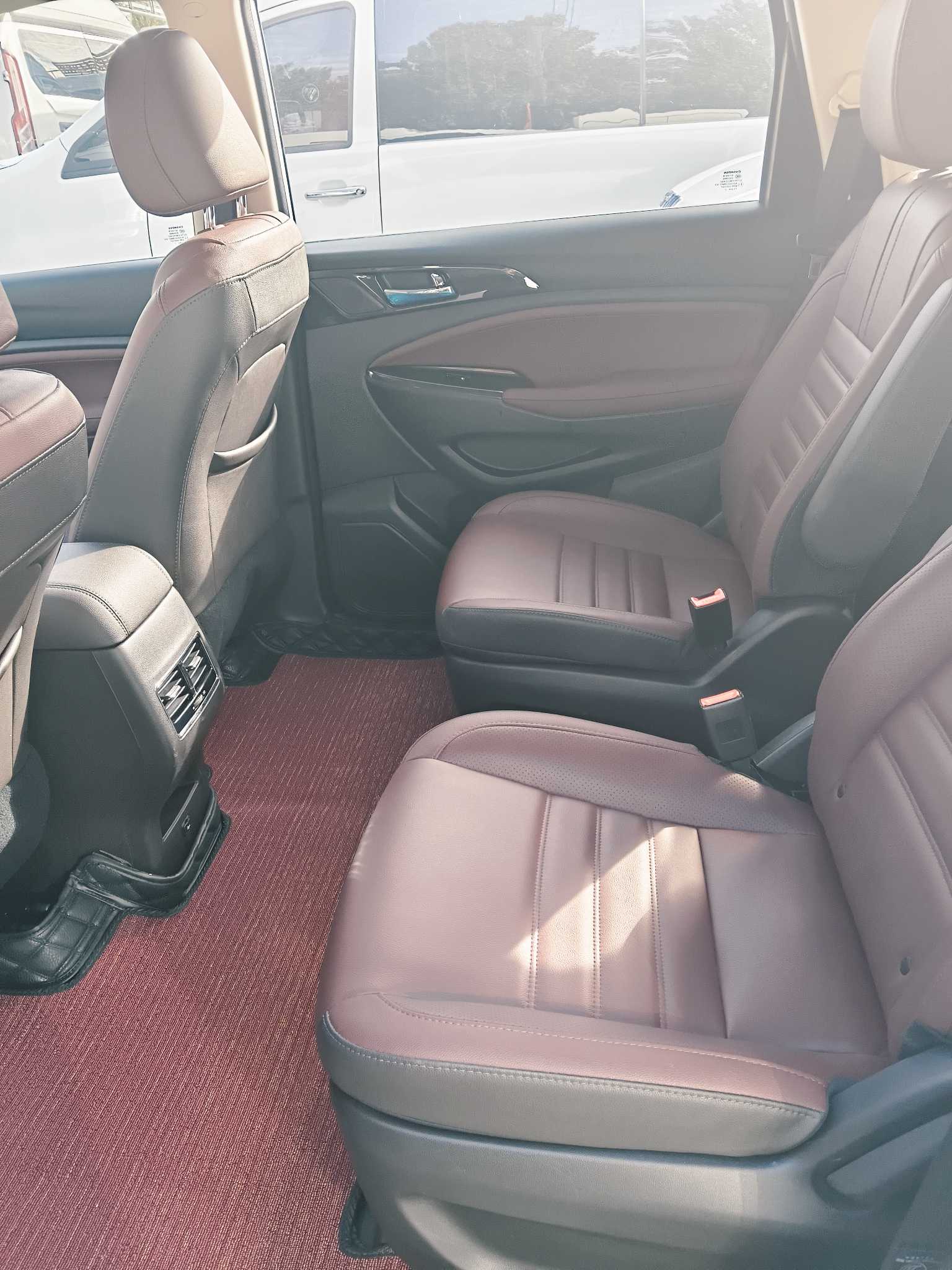 Changan Linmax 2018 car image #6