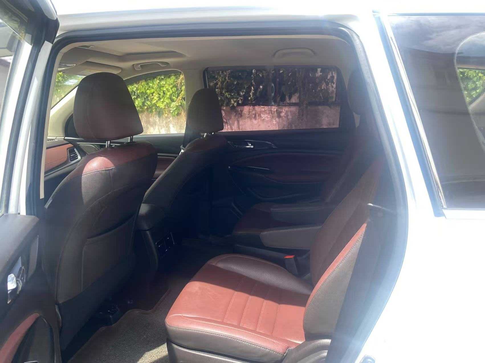 Changan Linmax 2017 car image #6