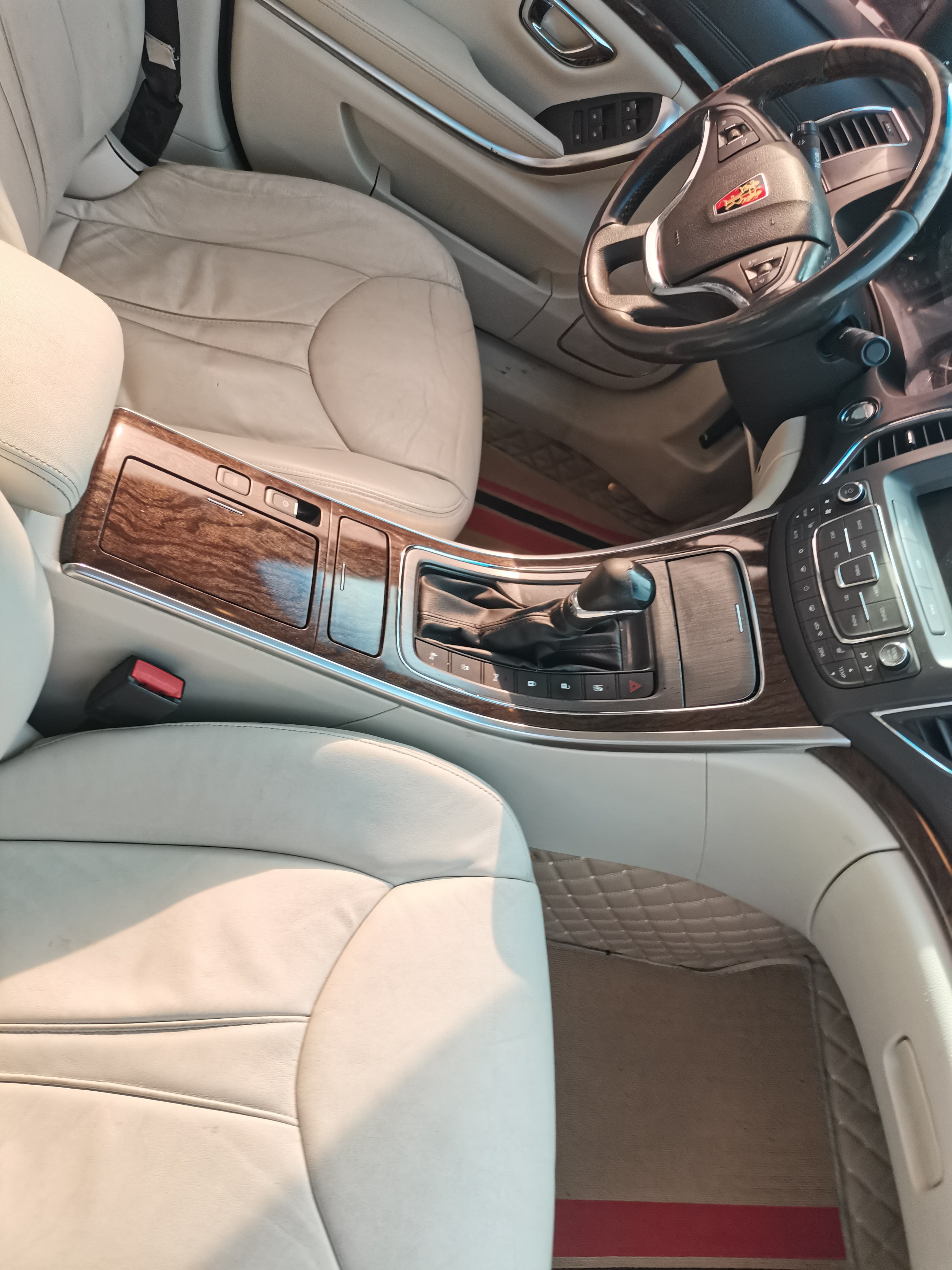 荣威 荣威e950 2017 汽车图片 #6