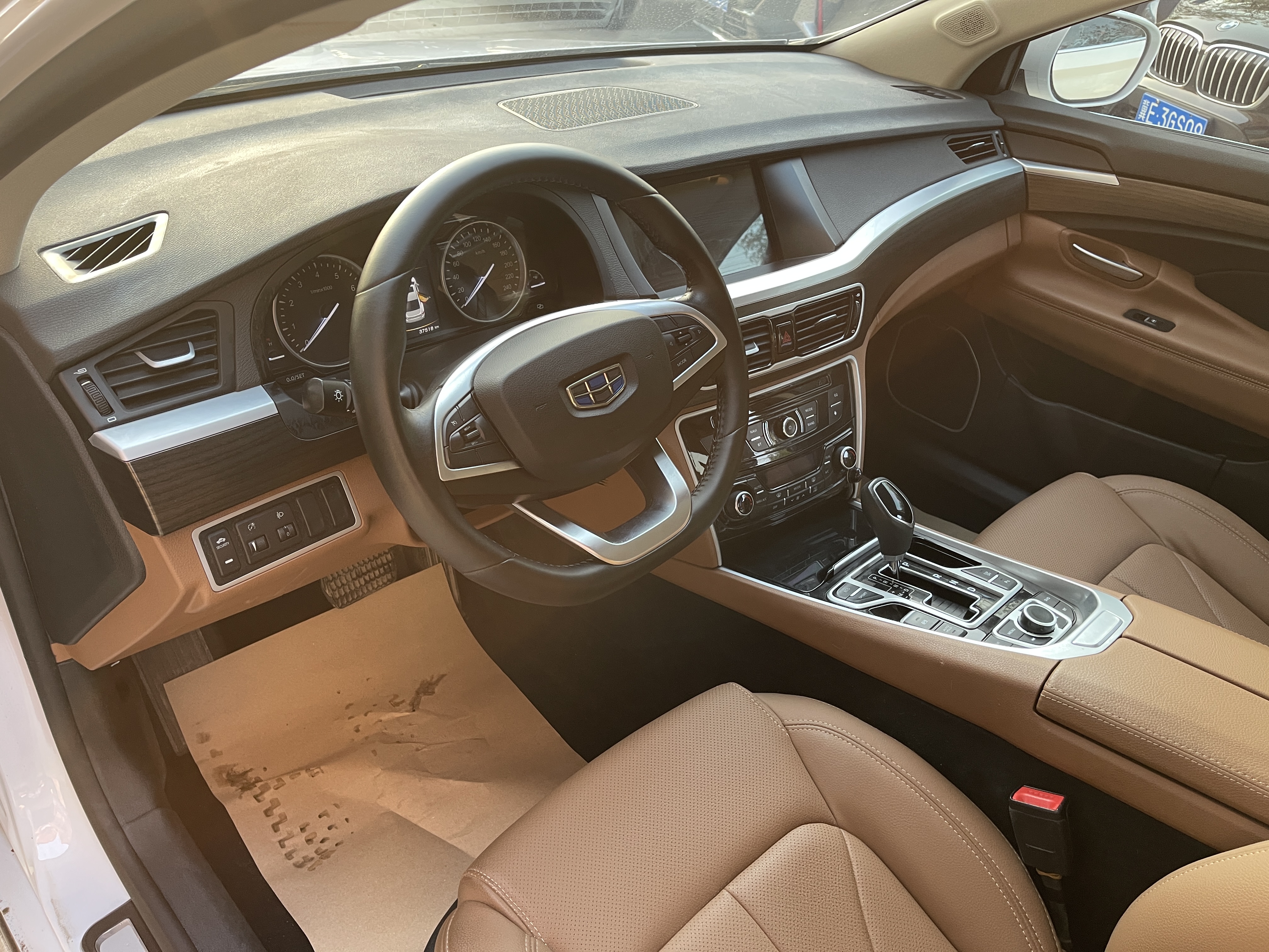 GEELY Ulion 2018 #6 GEELY Ulion 2018 imagem de carro #6